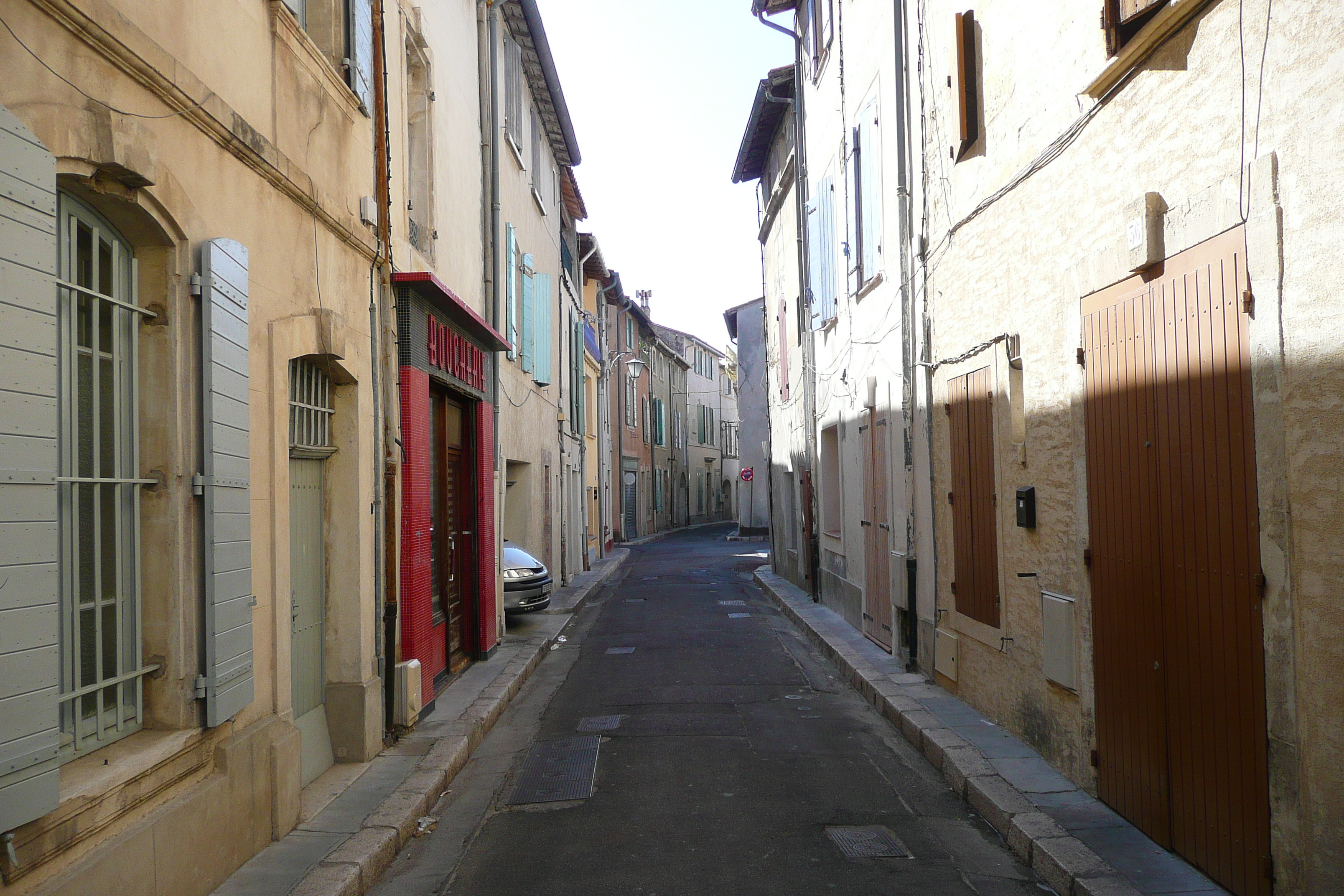 Picture France Tarascon 2008-04 118 - Tour Tarascon