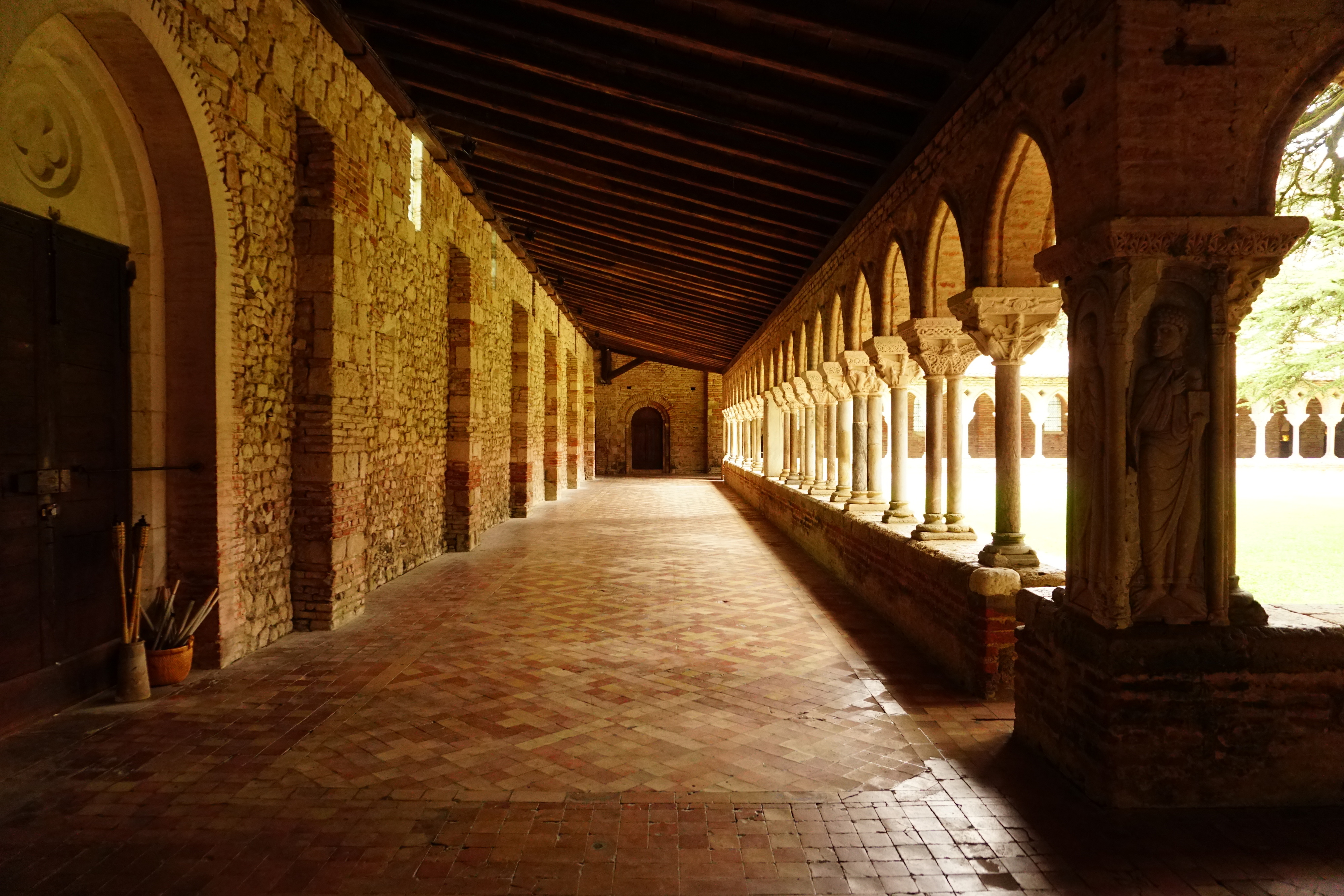 Picture France Moissac Abbaye Saint-Pierre de Moissac 2017-08 13 - History Abbaye Saint-Pierre de Moissac