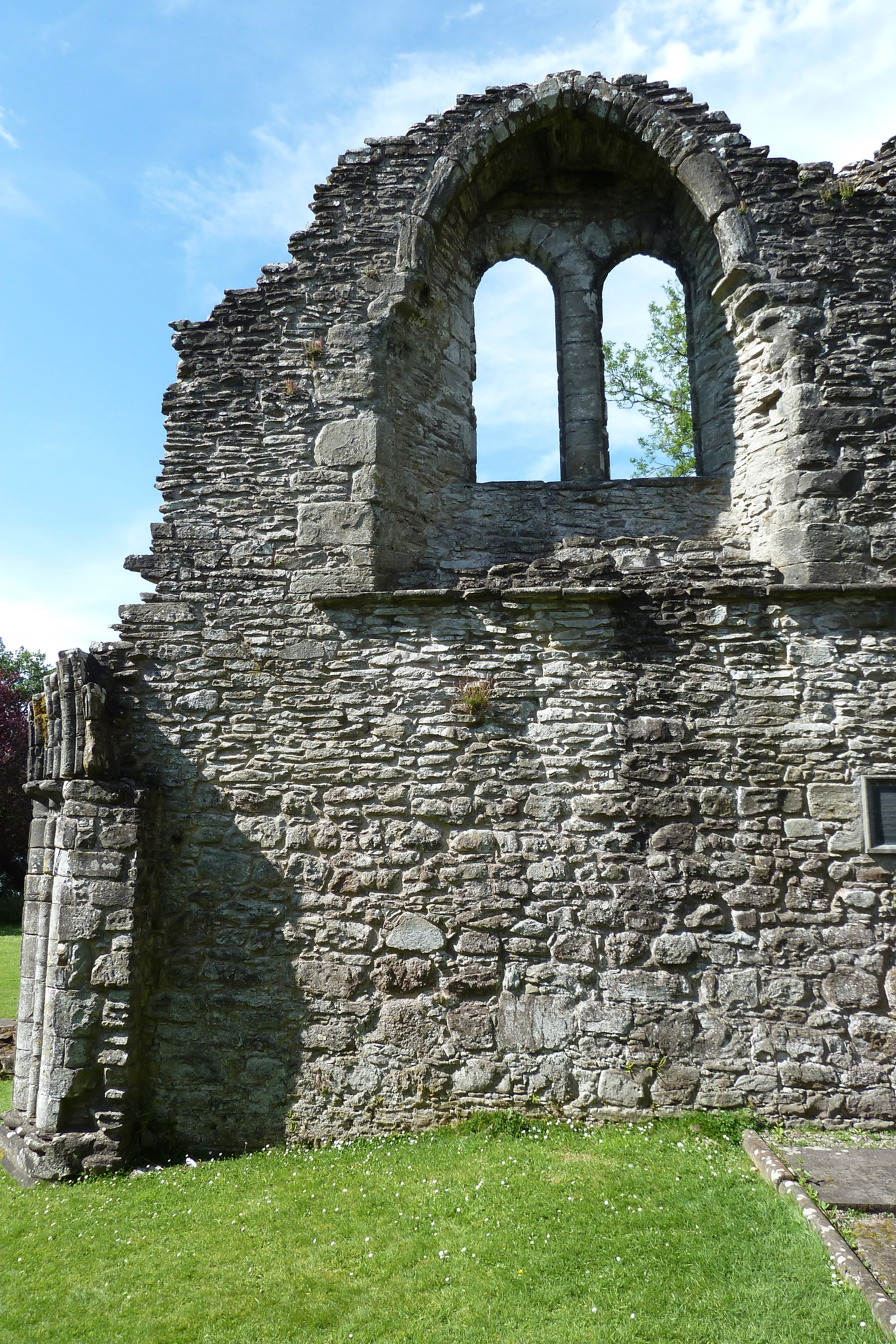 Picture United Kingdom Scotland Inchmahome Priory 2011-07 39 - Recreation Inchmahome Priory