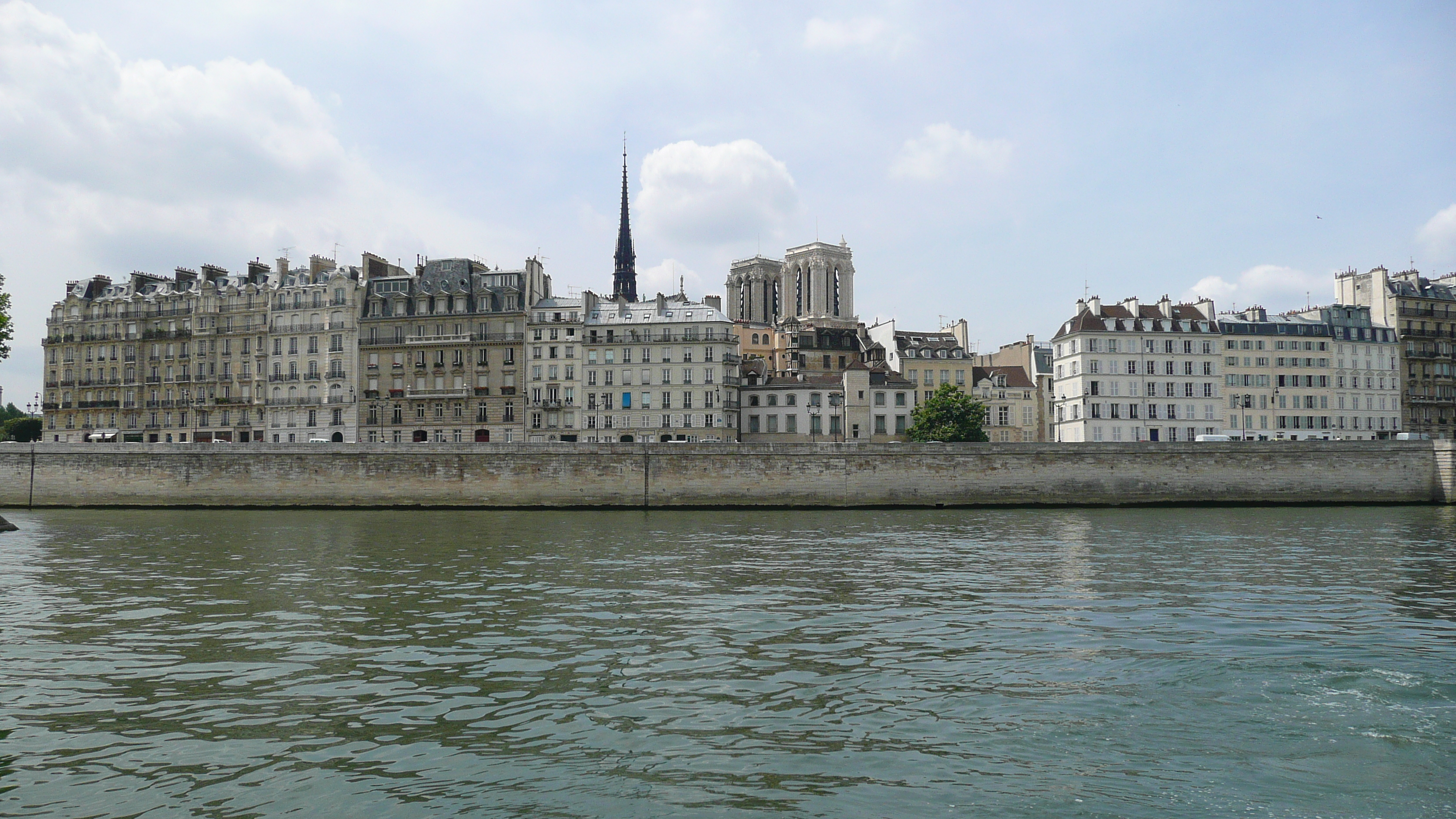 Picture France Paris Seine river 2007-06 138 - Around Seine river