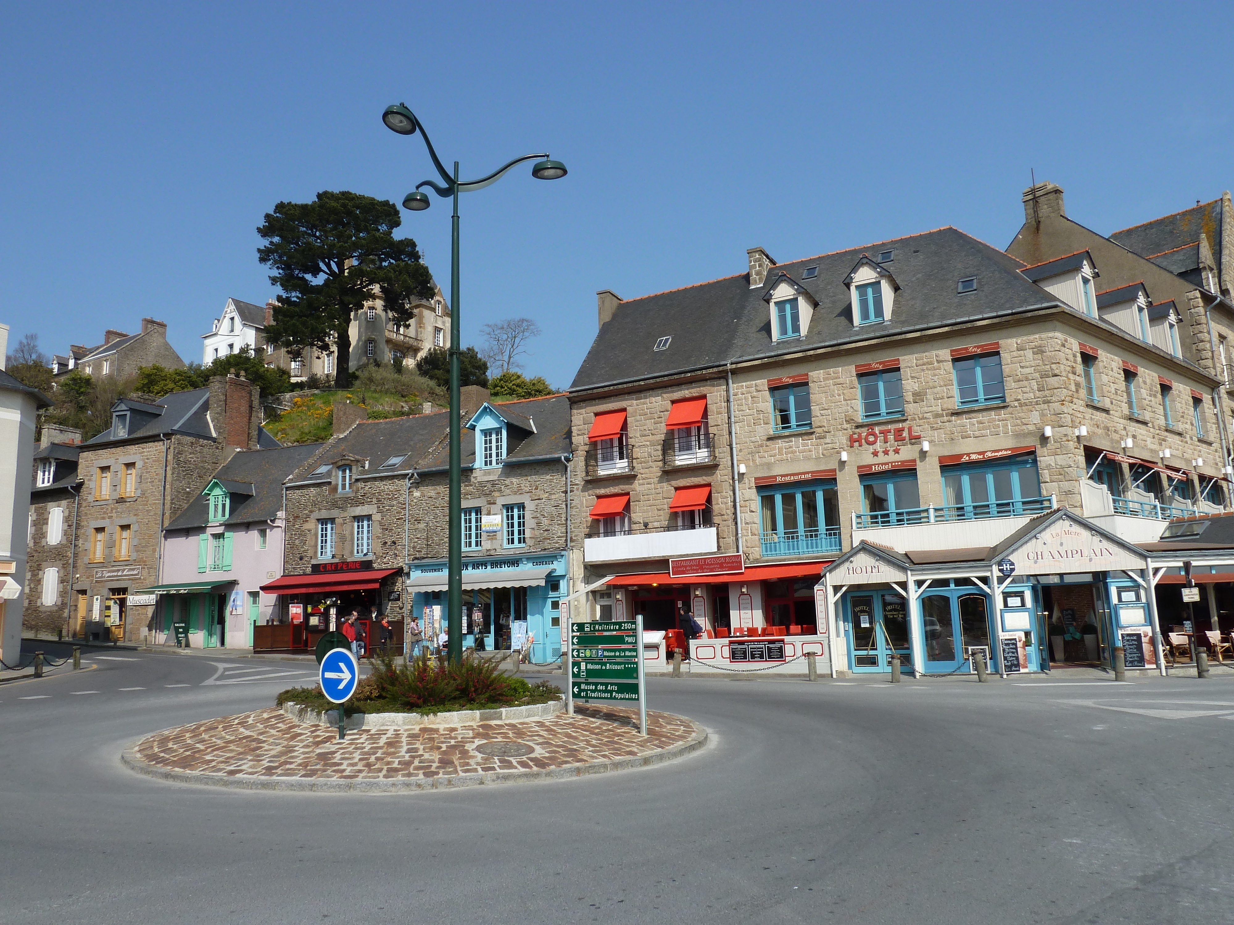 Picture France Cancale 2010-04 17 - Recreation Cancale