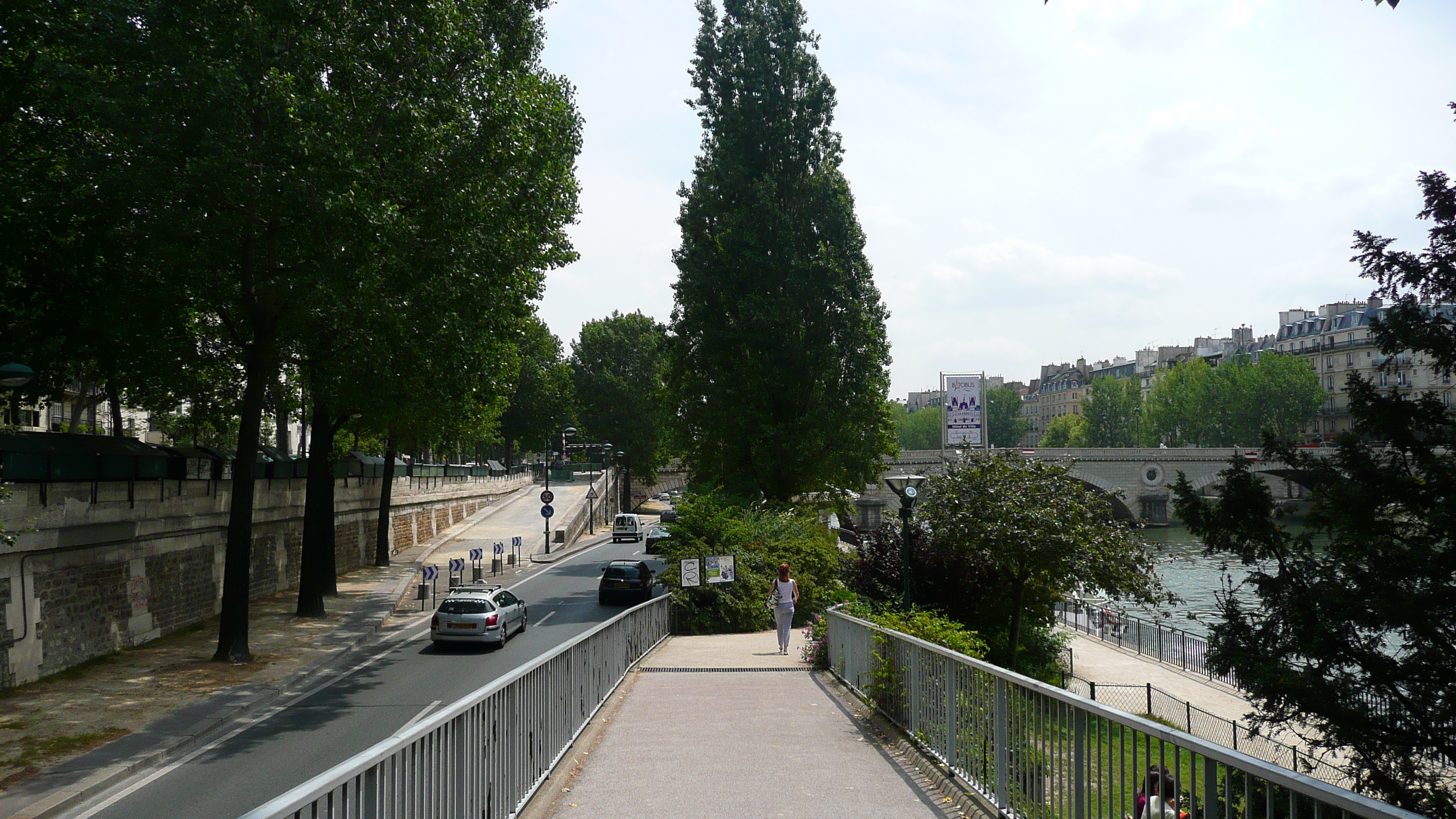 Picture France Paris Batobus Trip 2007-06 48 - Discovery Batobus Trip