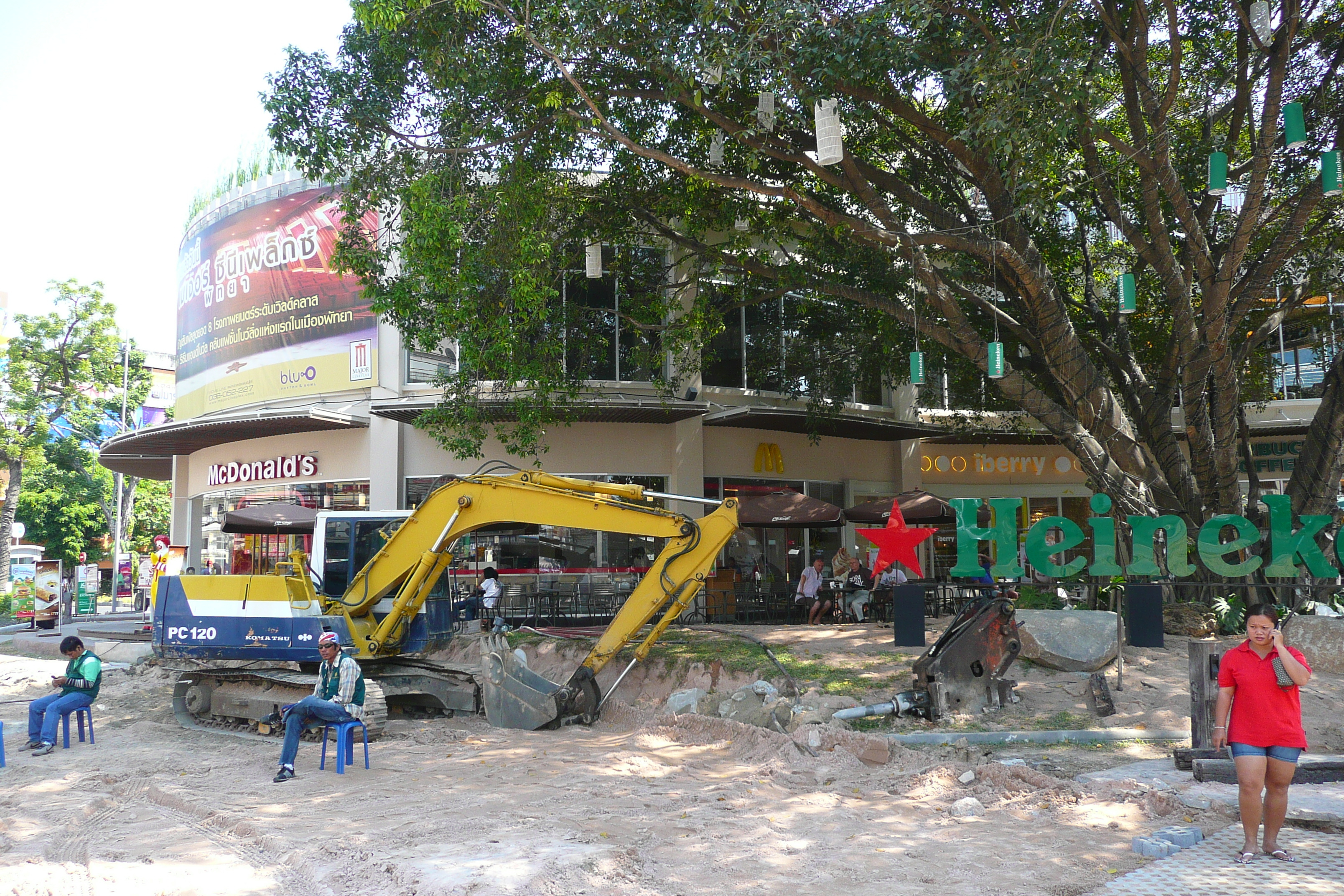 Picture Thailand Pattaya Pattaya Avenue 2008-01 3 - Tour Pattaya Avenue