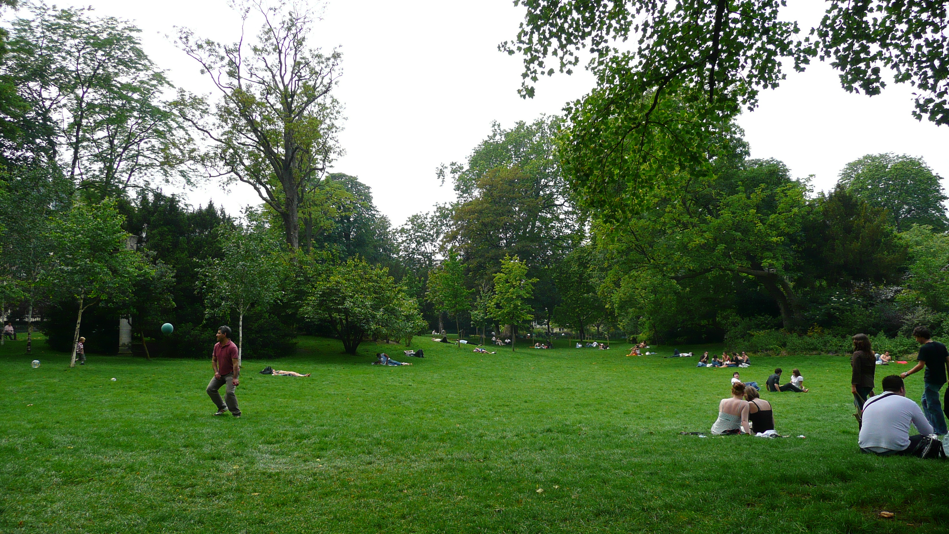 Picture France Paris Monceau Garden 2007-06 17 - History Monceau Garden