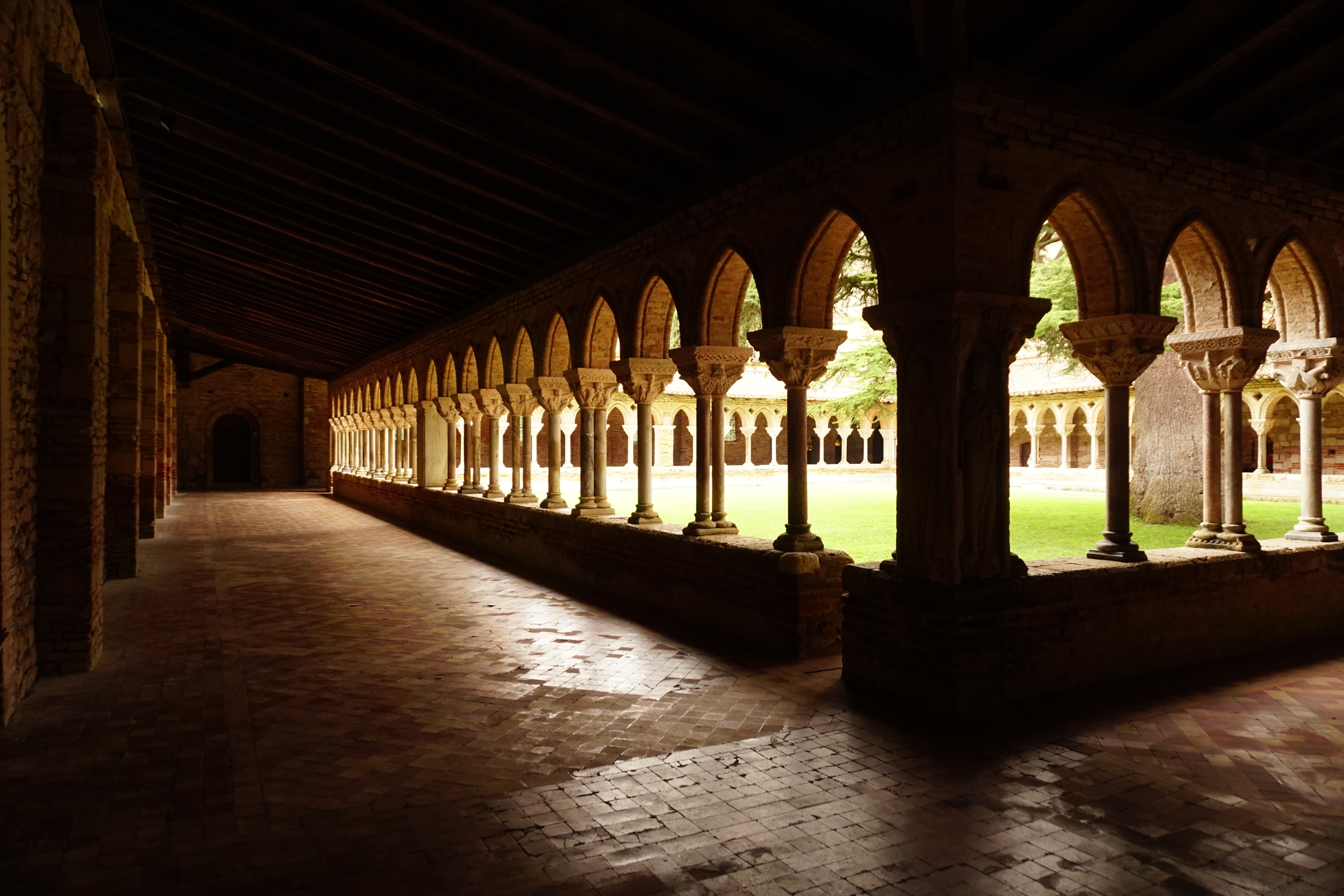 Picture France Moissac Abbaye Saint-Pierre de Moissac 2017-08 25 - Around Abbaye Saint-Pierre de Moissac