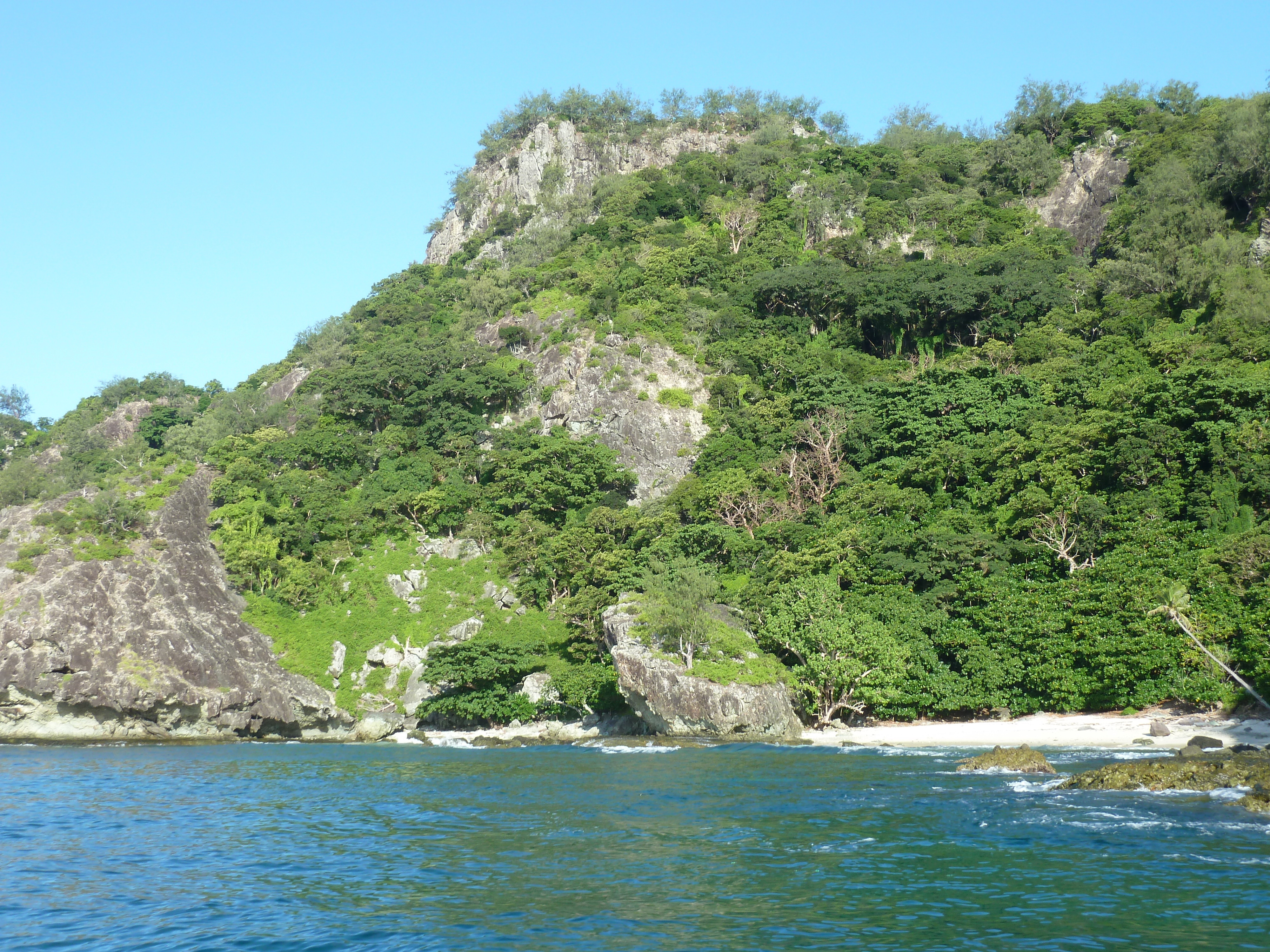 Picture Fiji Castaway Island 2010-05 3 - Center Castaway Island