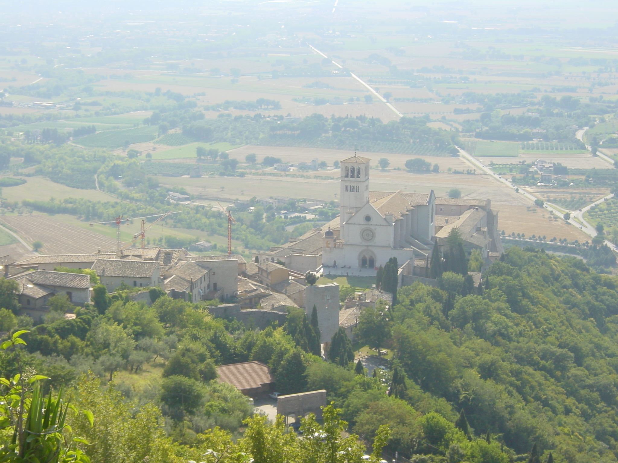 Picture Italy Assisi 2002-07 69 - History Assisi