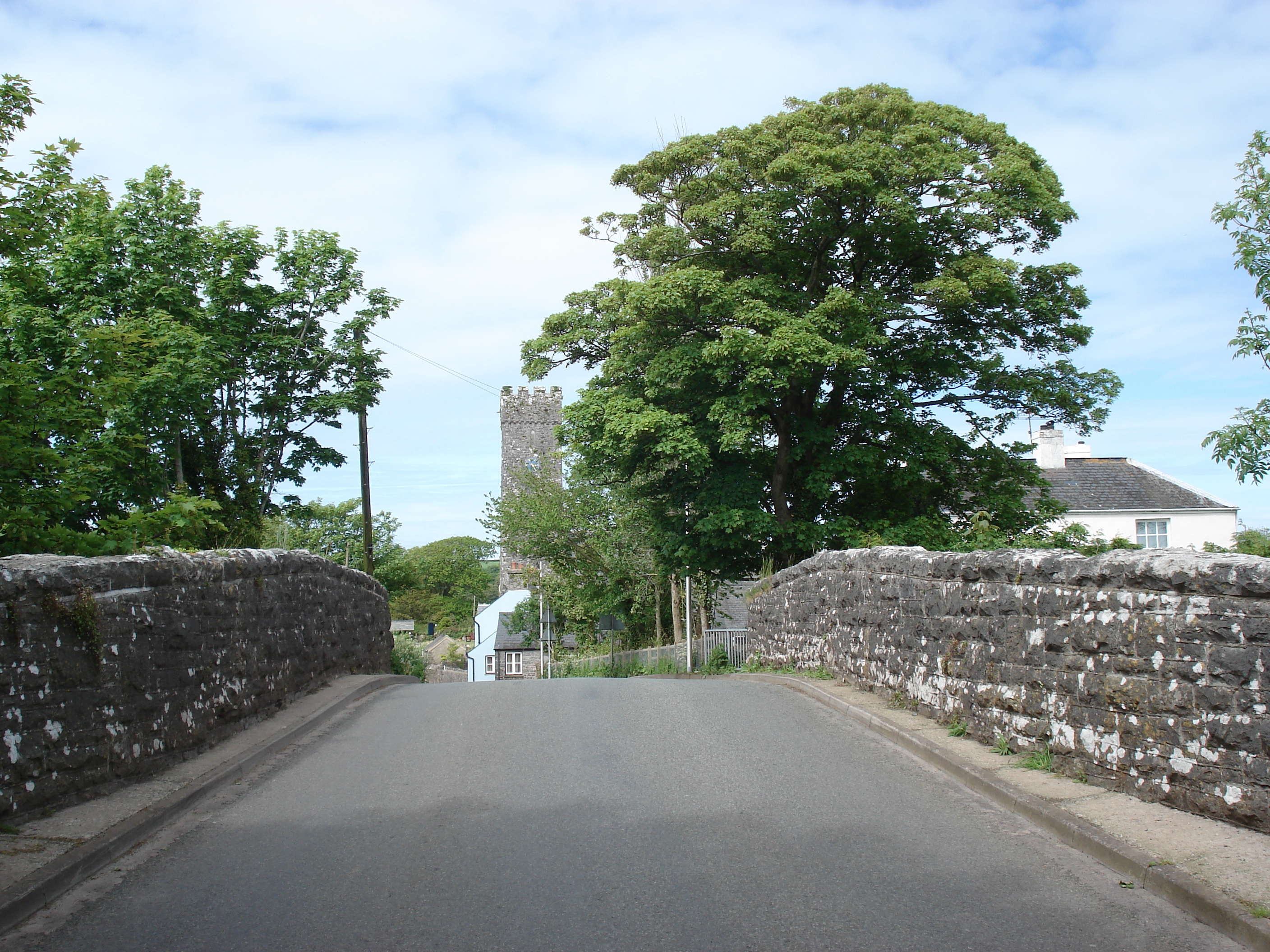 Picture United Kingdom Pembrokeshire Lamphey 2006-05 9 - Discovery Lamphey