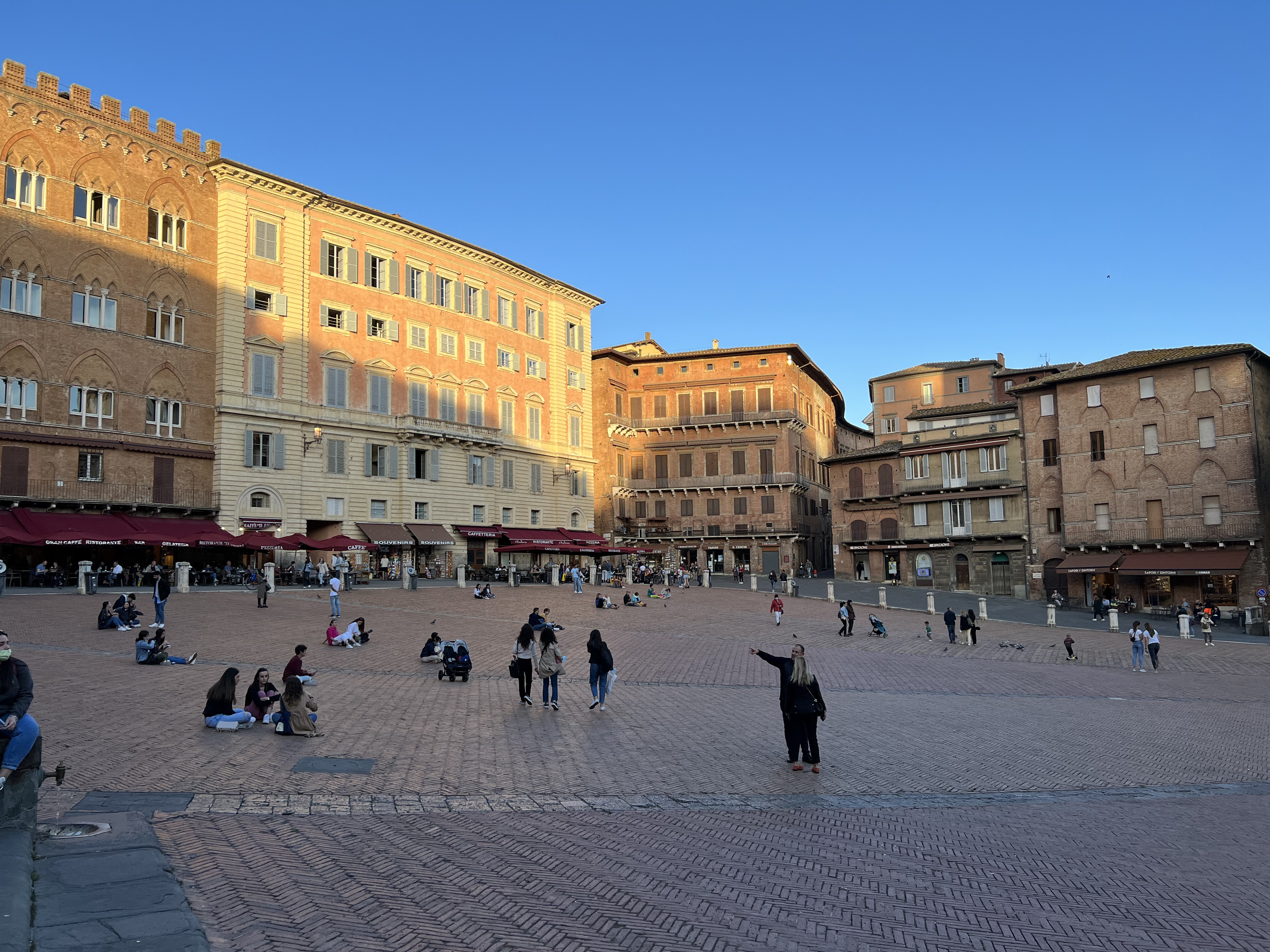 Picture Italy Siena 2021-09 164 - History Siena