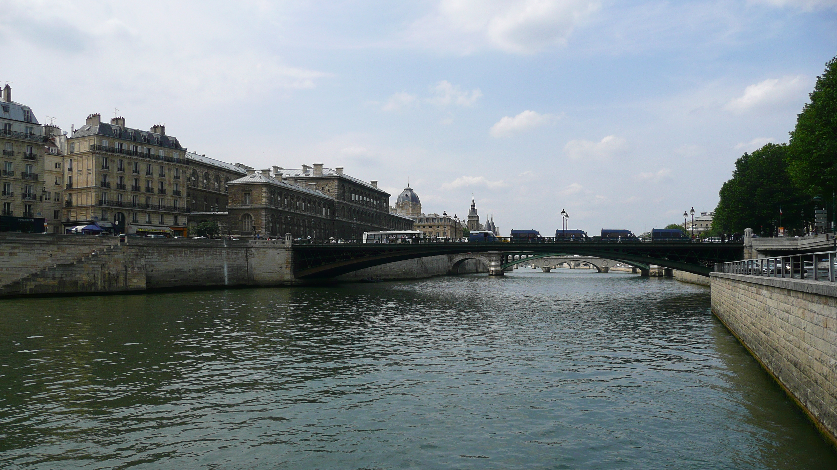 Picture France Paris Seine river 2007-06 142 - Recreation Seine river