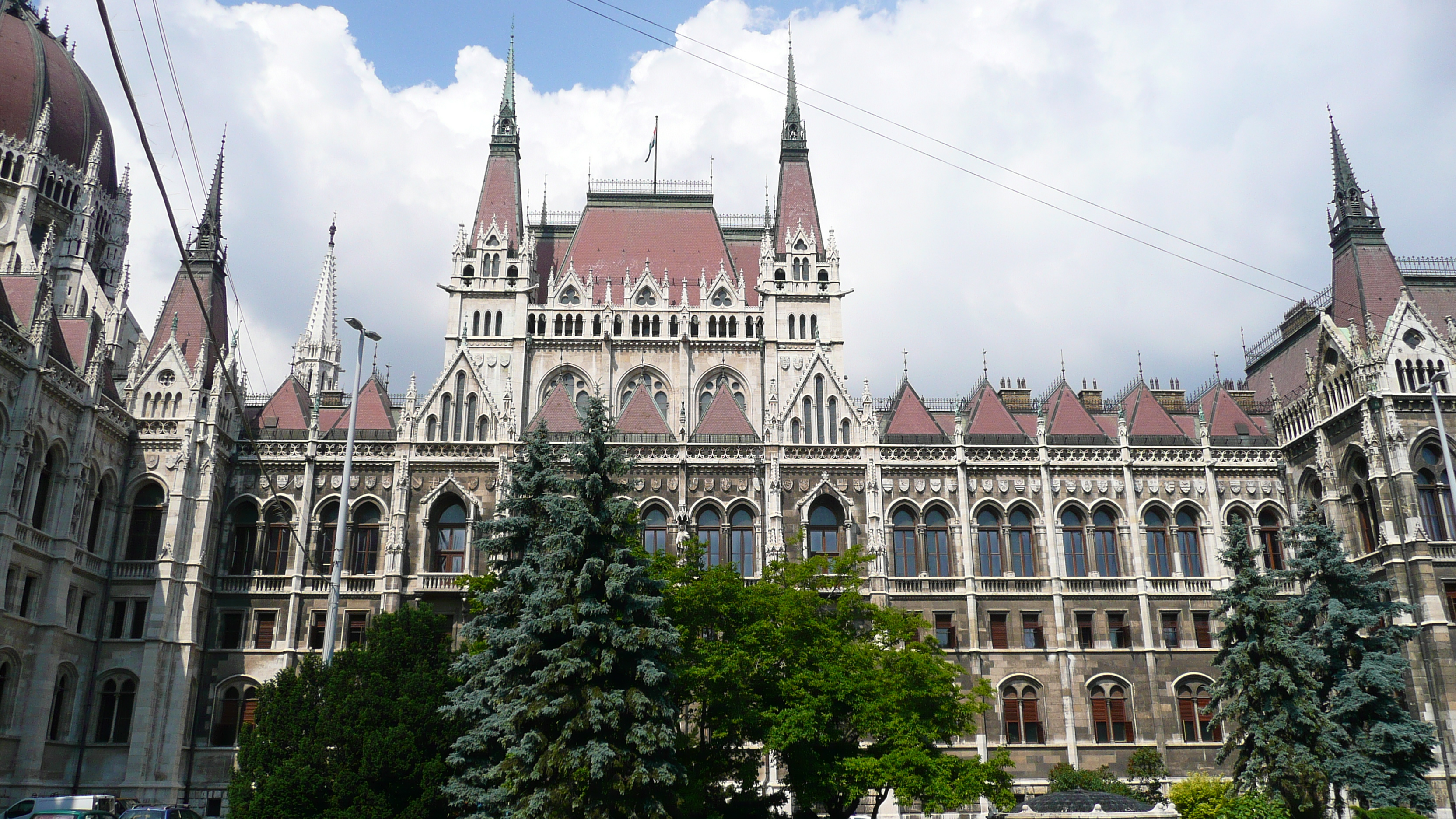 Picture Hungary Budapest Budapest Parliament 2007-06 49 - Center Budapest Parliament