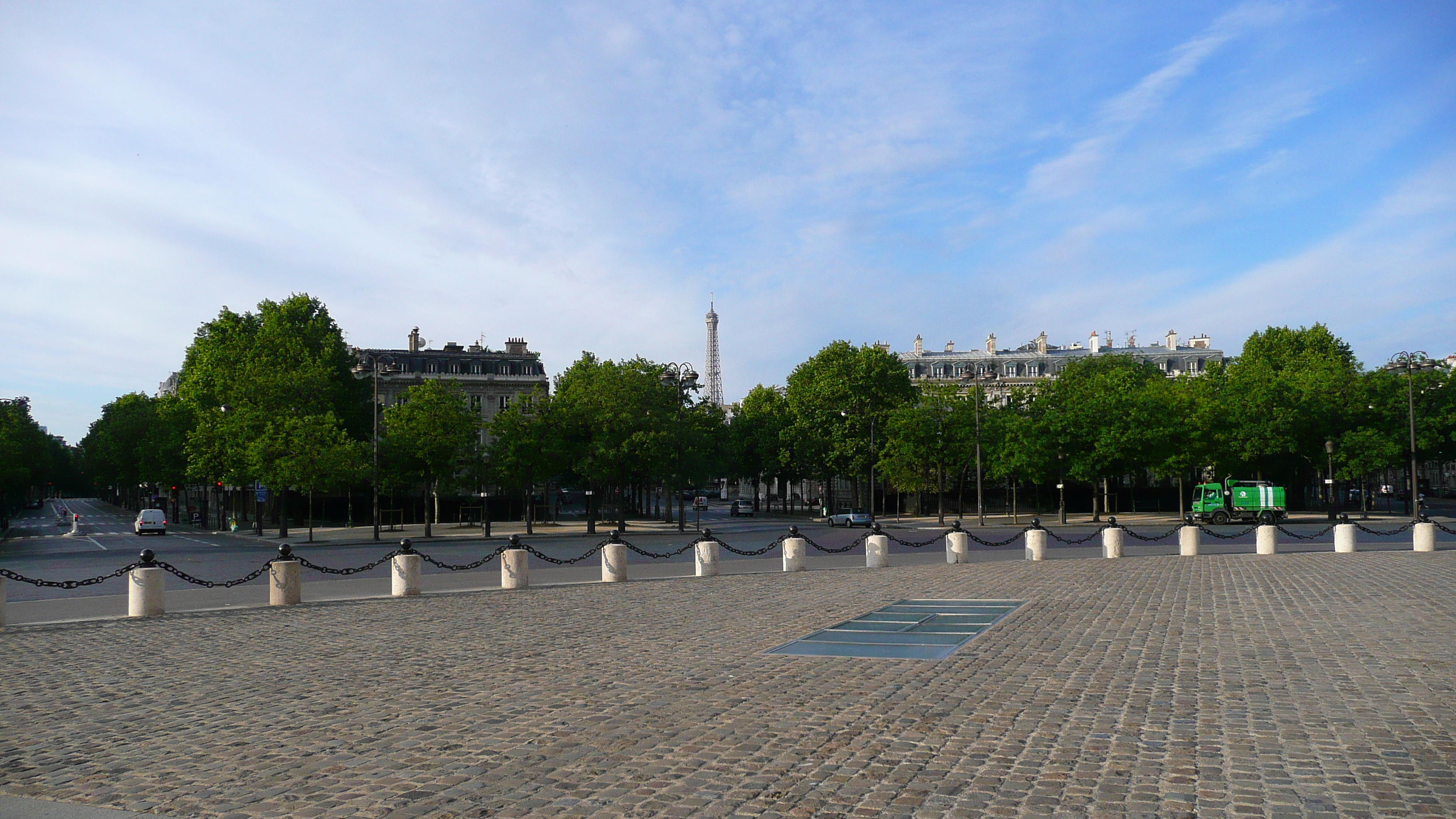 Picture France Paris Etoile and Arc de Triomphe 2007-06 2 - Tours Etoile and Arc de Triomphe