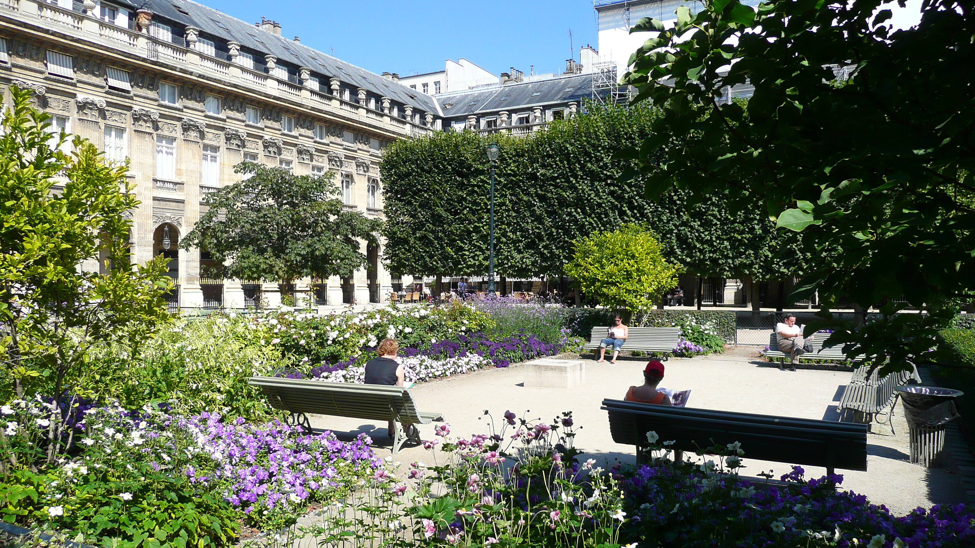 Picture France Paris Palais Royal 2007-08 138 - Discovery Palais Royal