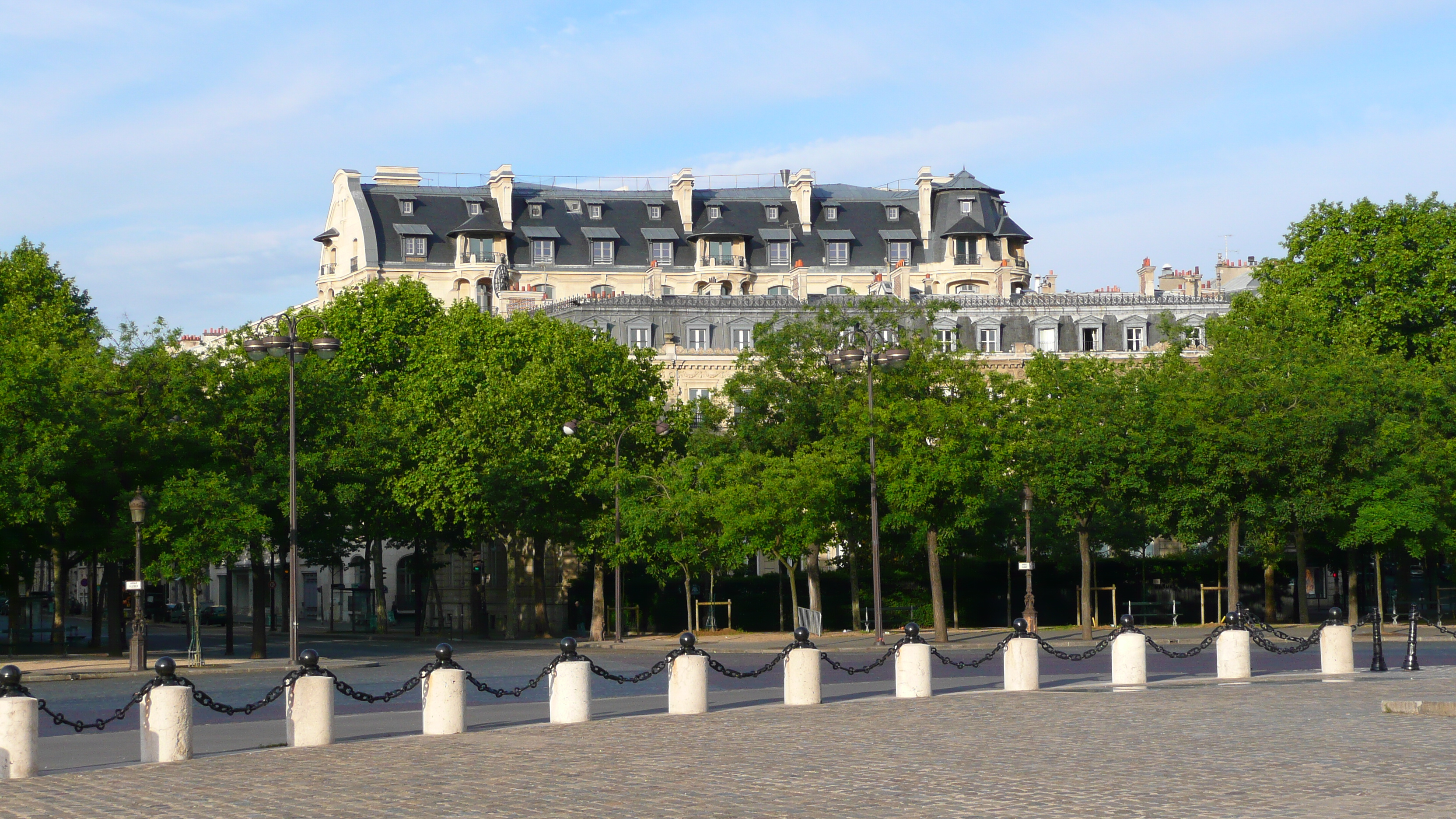 Picture France Paris Etoile and Arc de Triomphe 2007-06 6 - Tours Etoile and Arc de Triomphe