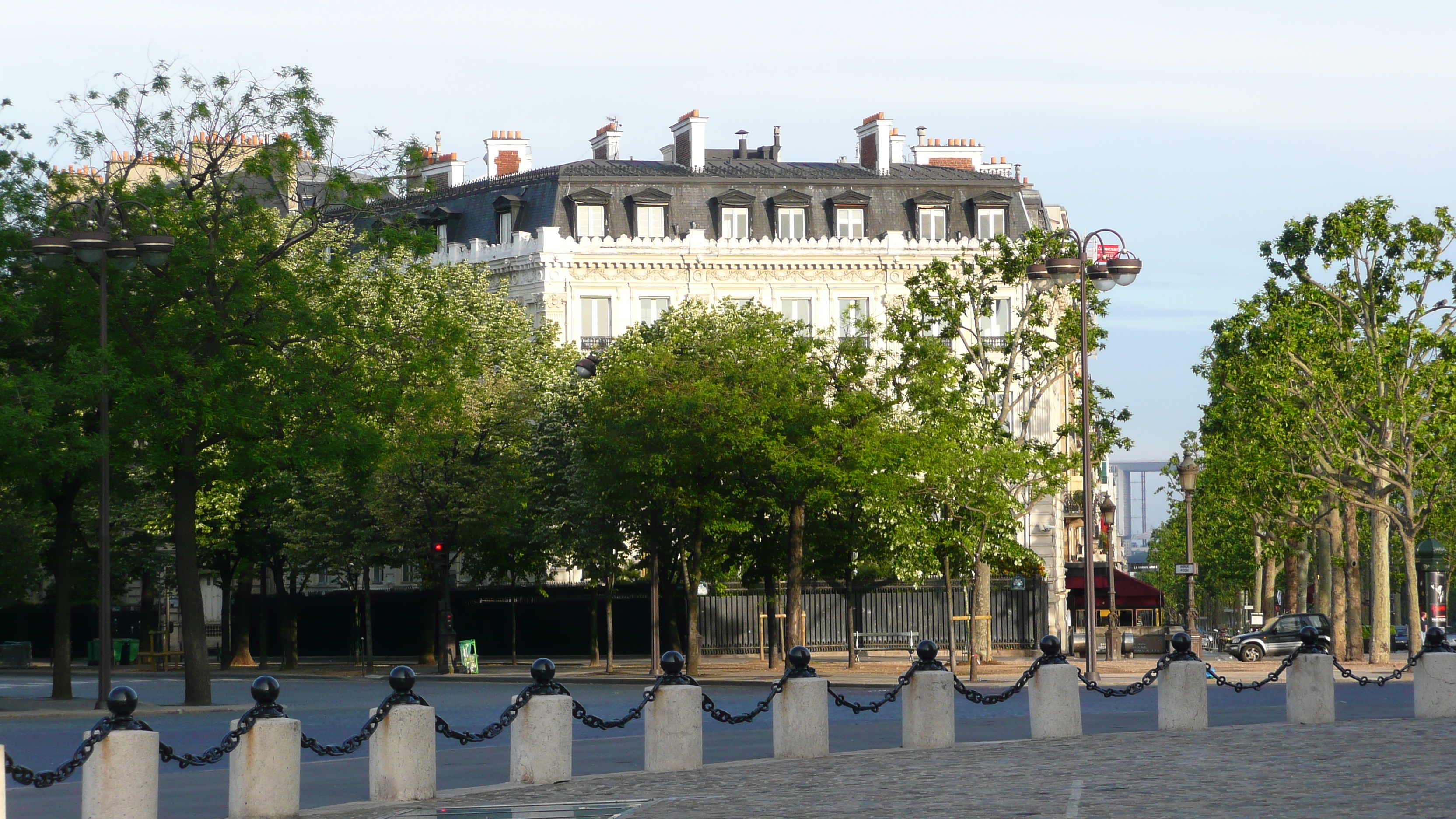 Picture France Paris Etoile and Arc de Triomphe 2007-06 11 - Tours Etoile and Arc de Triomphe