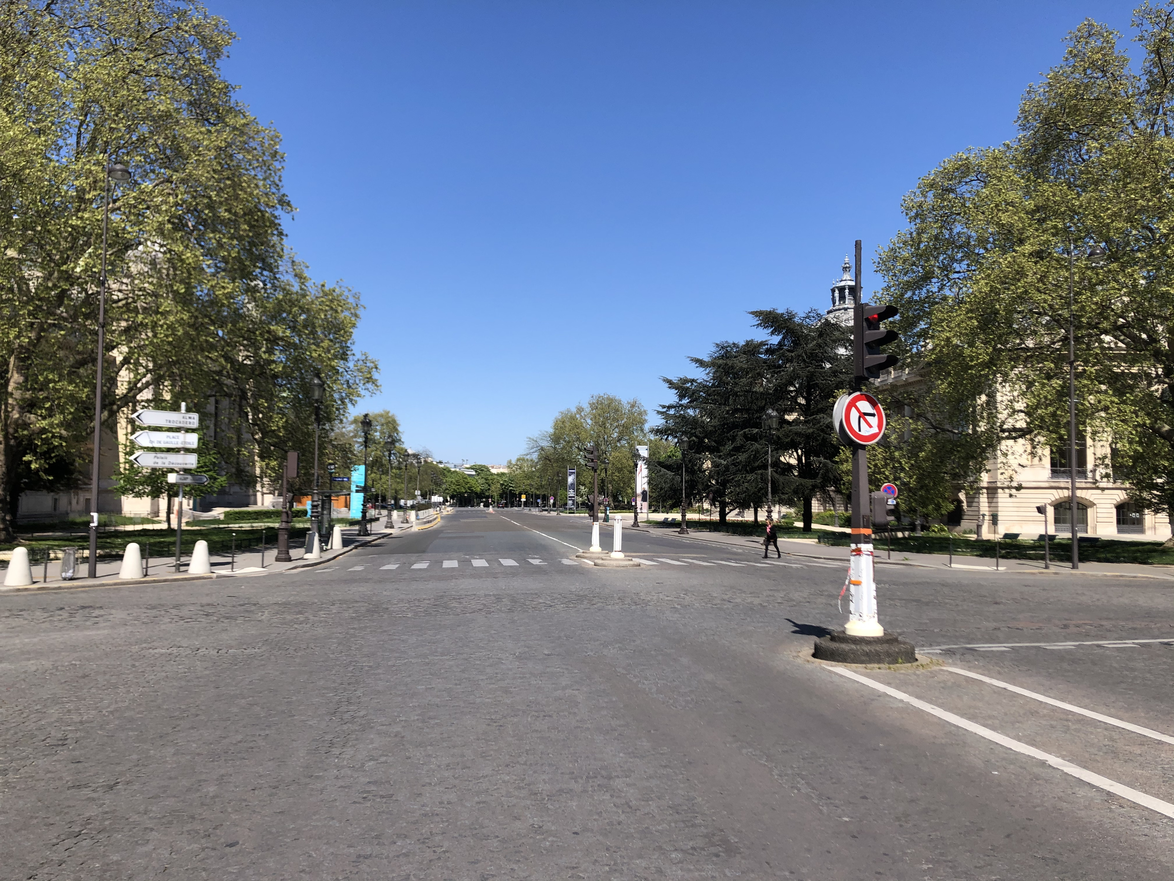 Picture France Paris lockdown 2020-04 8 - Tour Paris lockdown