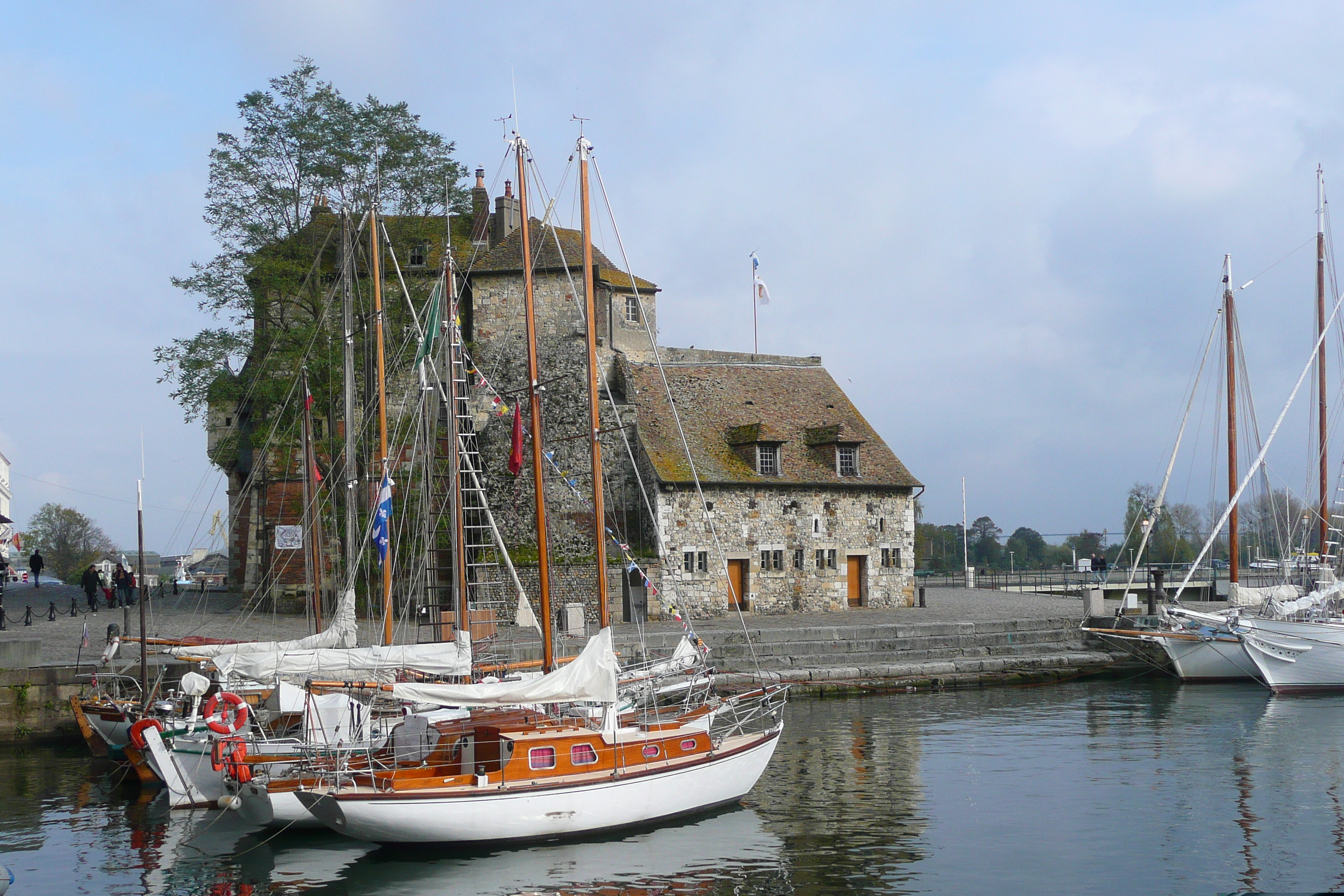 Picture France Honfleur 2008-10 40 - Center Honfleur