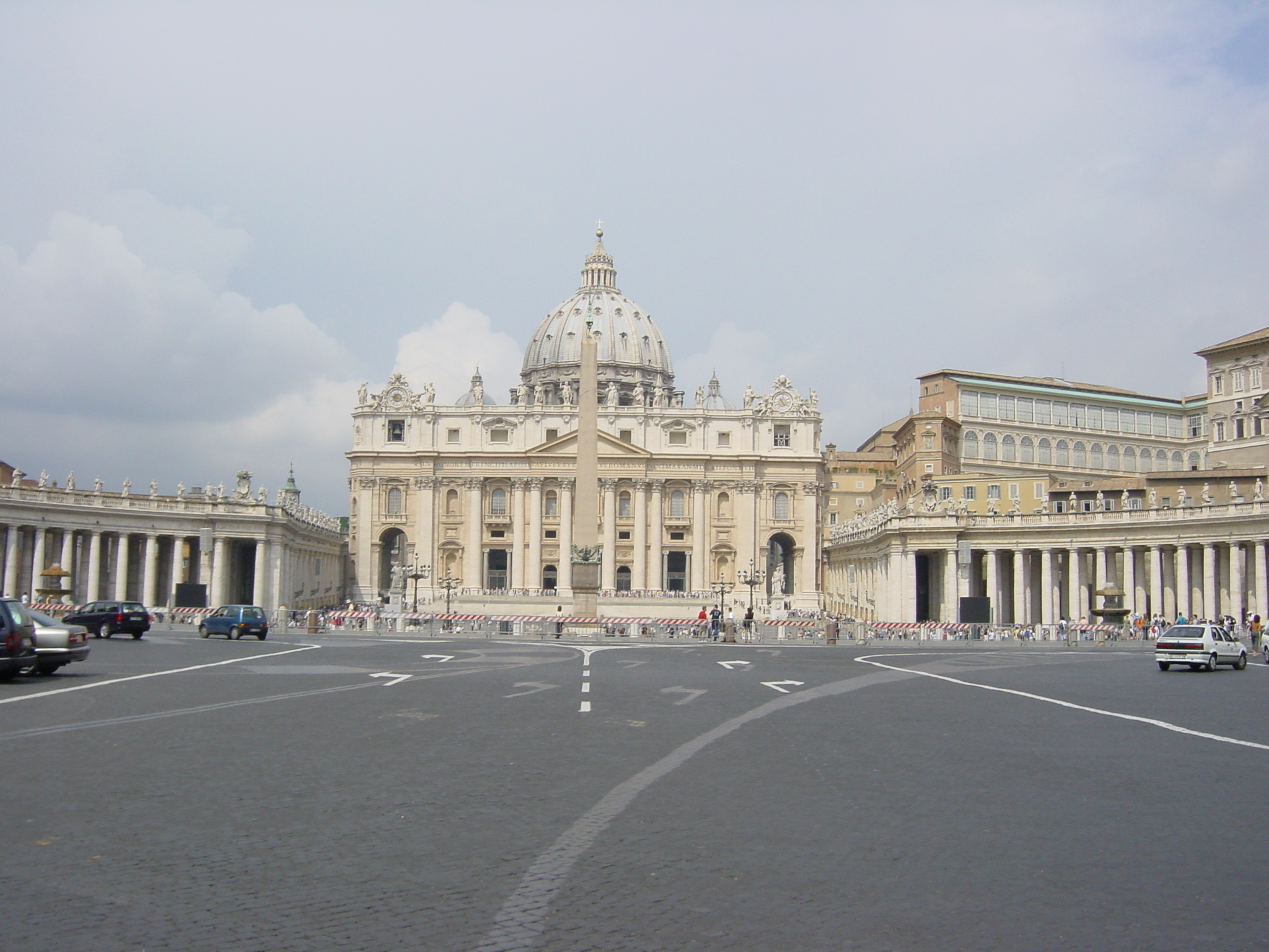 Picture Italy Vatican 2002-07 109 - Around Vatican