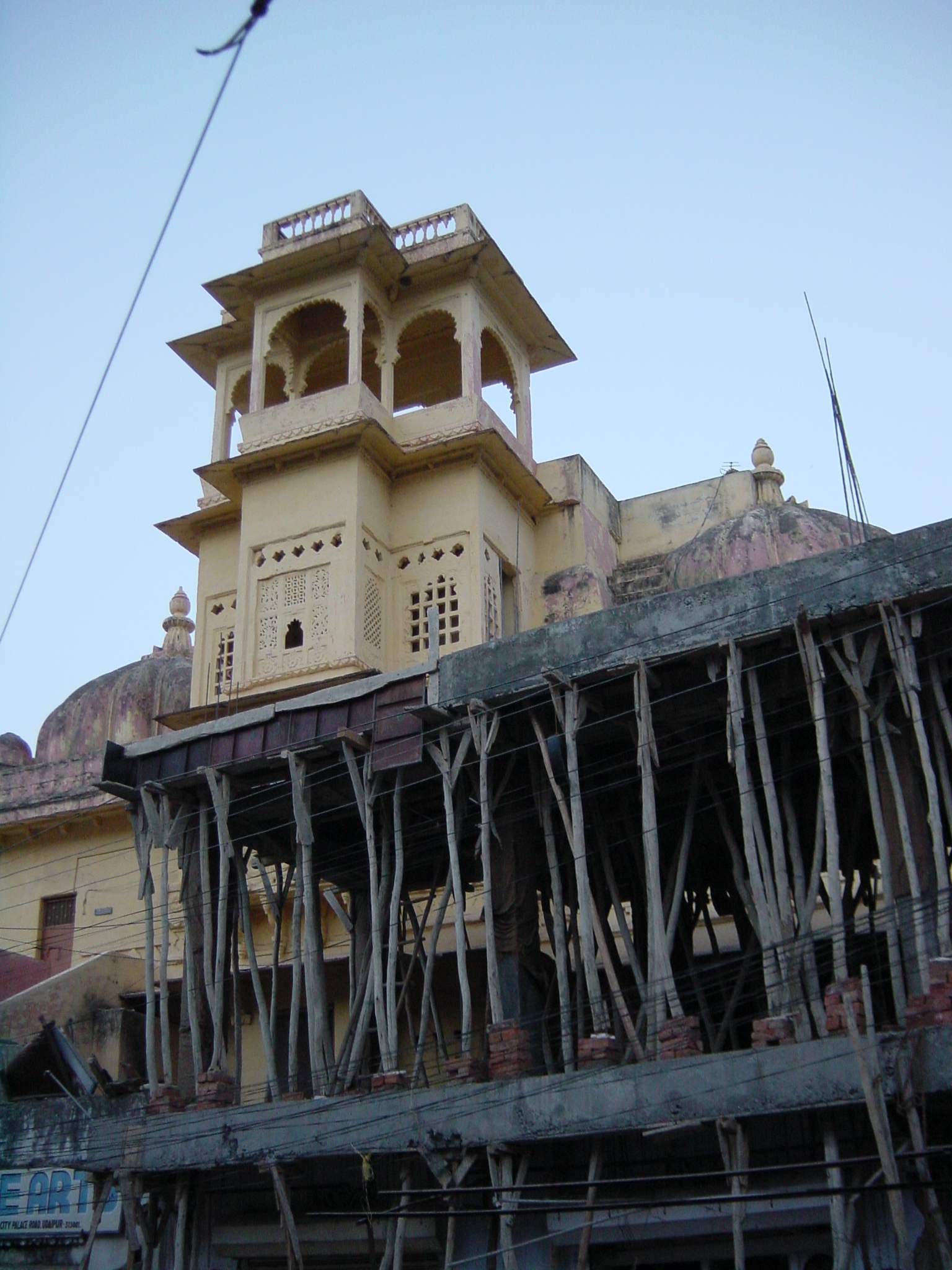 Picture India Udaipur 2003-05 29 - Recreation Udaipur