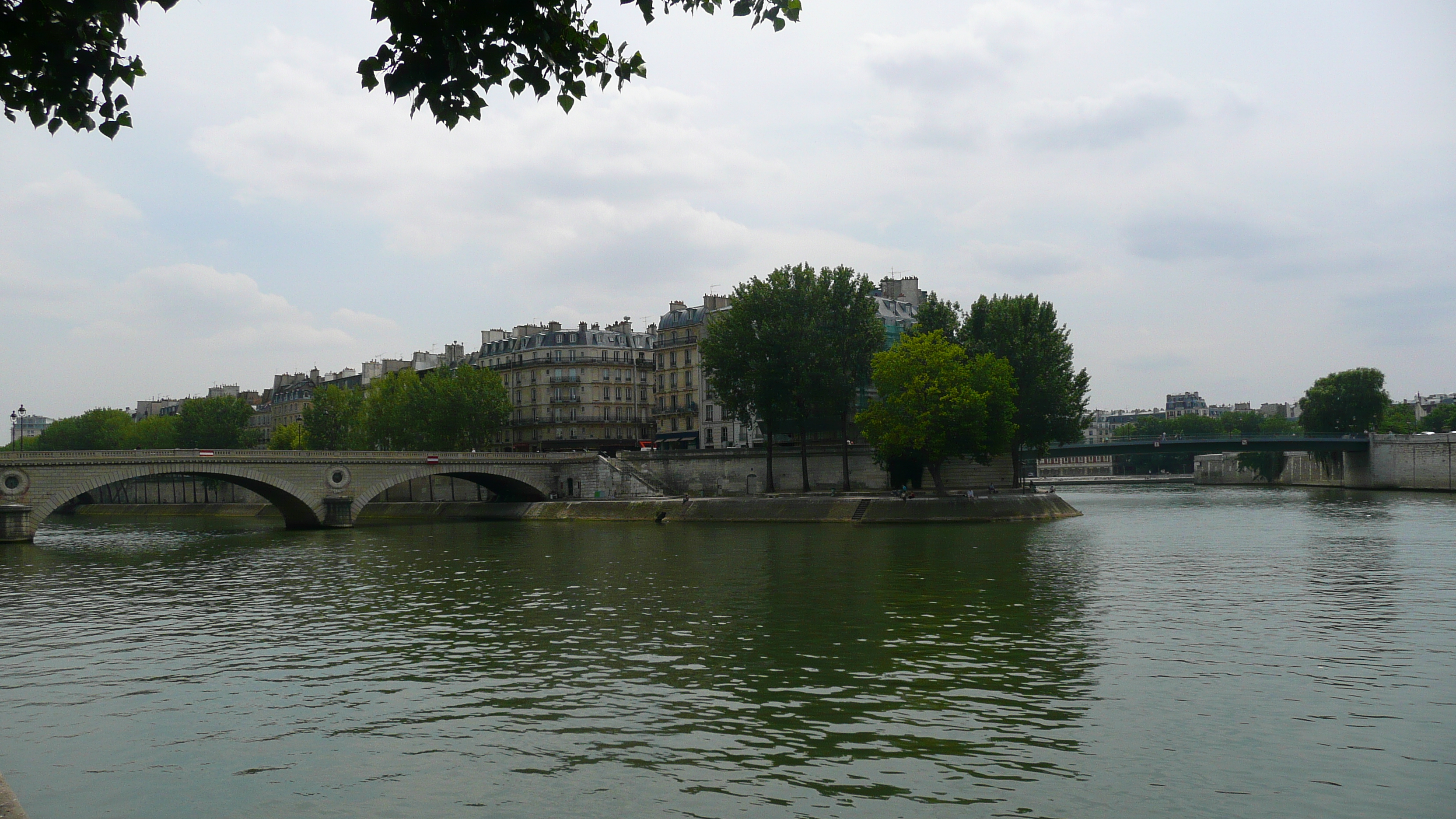 Picture France Paris Seine river 2007-06 178 - Discovery Seine river