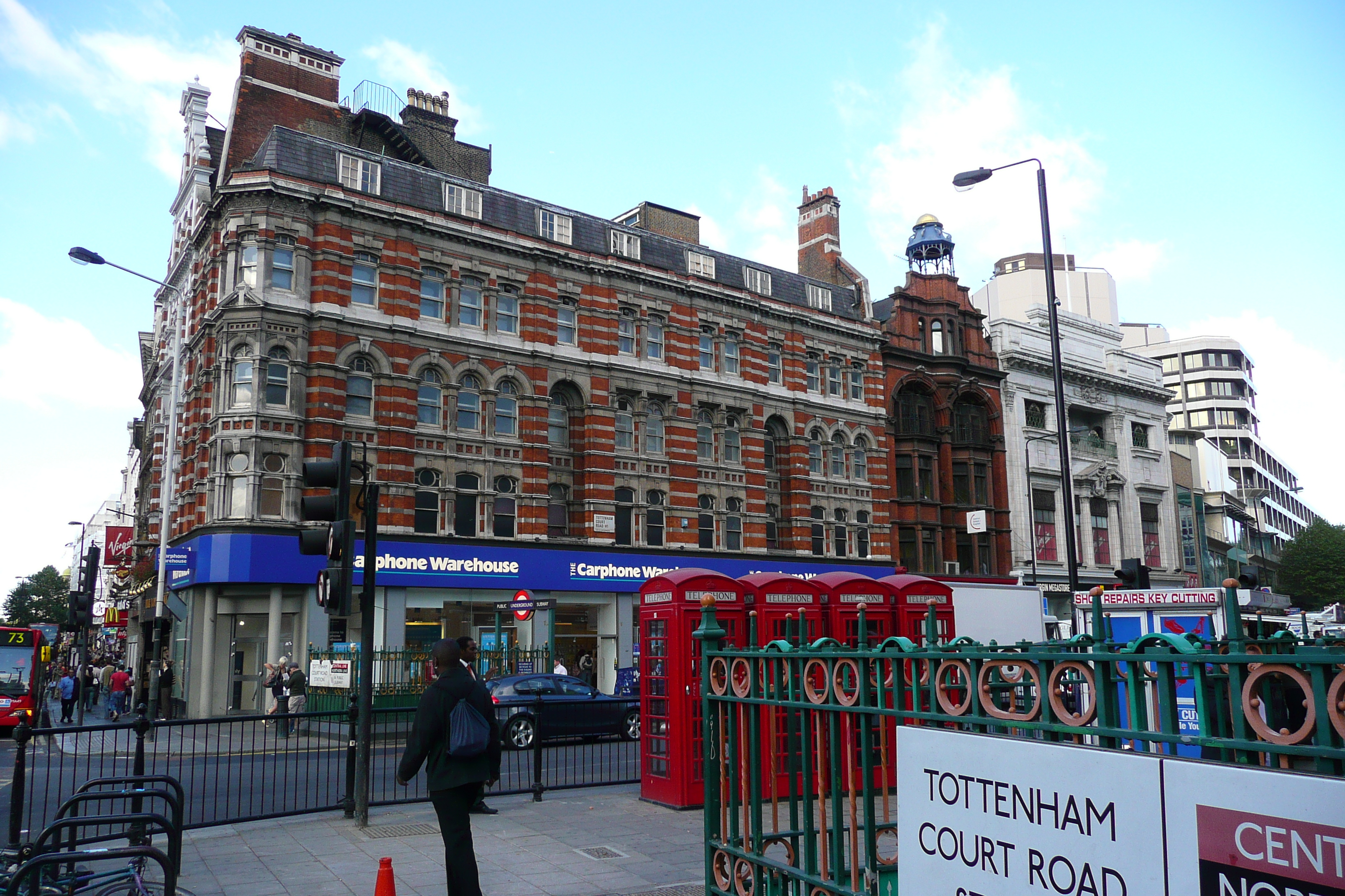 Picture United Kingdom London New Oxford Street 2007-09 22 - Around New Oxford Street