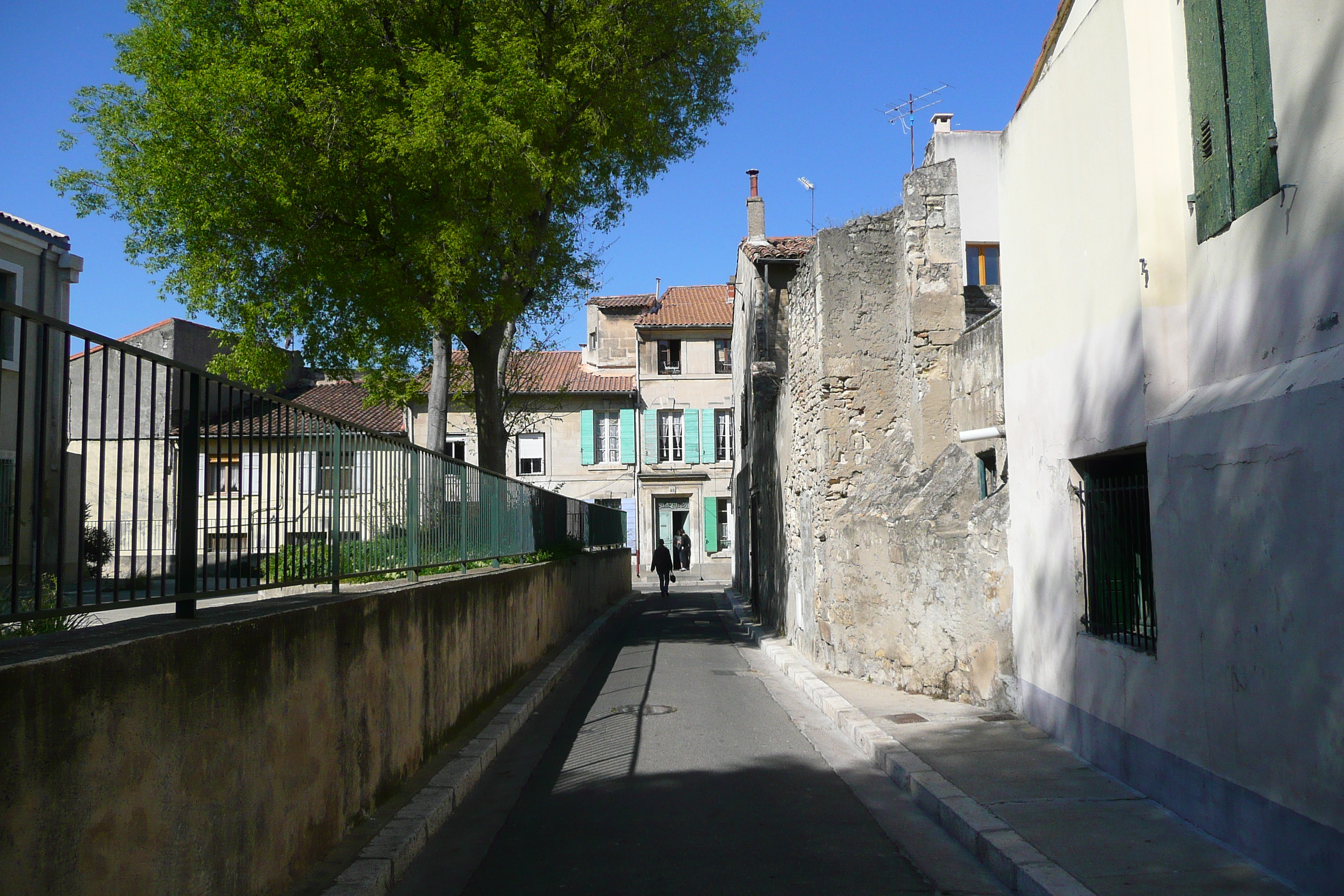 Picture France Tarascon 2008-04 58 - History Tarascon