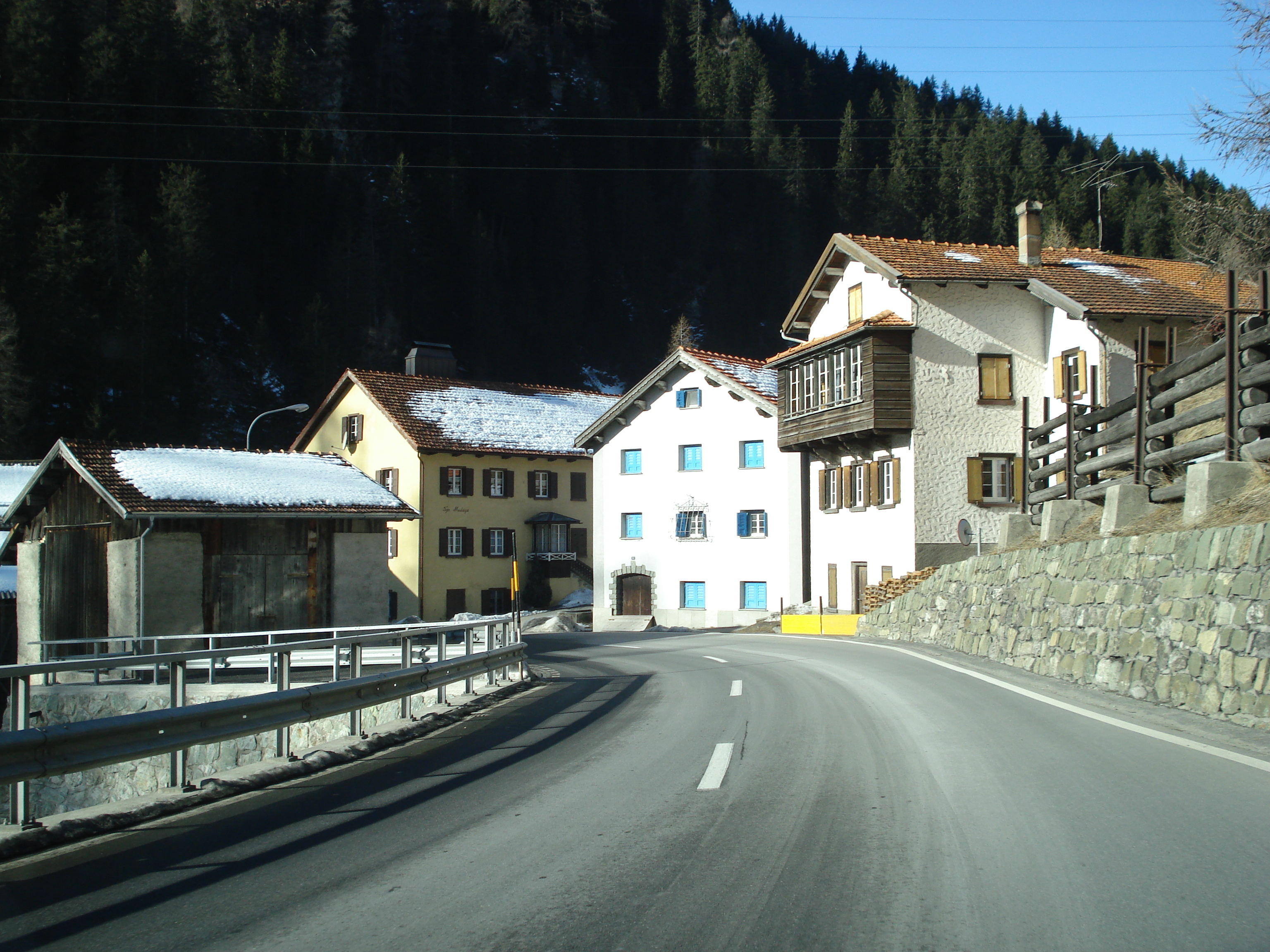 Picture Swiss Chur to St Moritz Road 2007-01 30 - Tour Chur to St Moritz Road