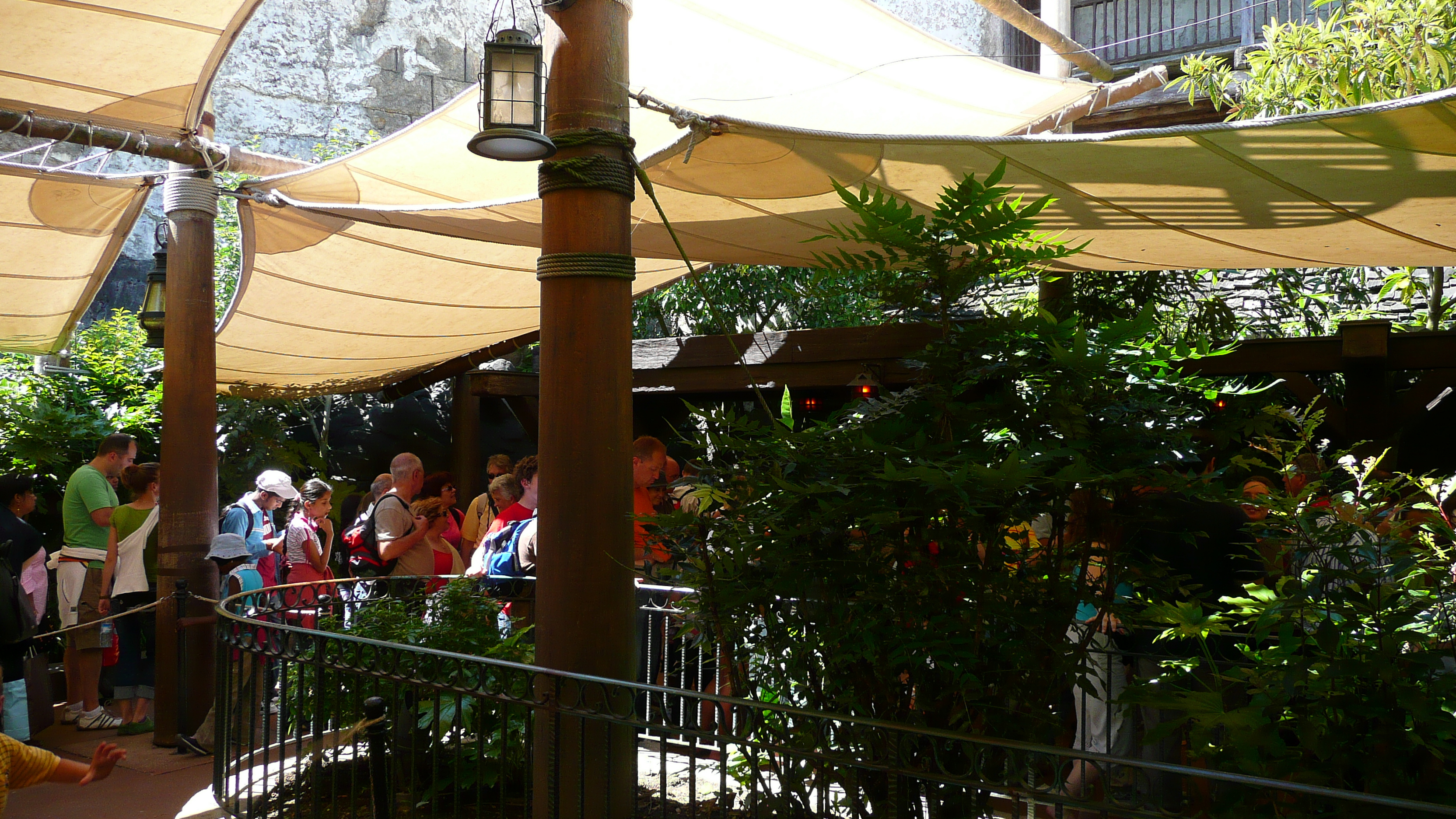 Picture France Disneyland Paris Pirates of the caribbean 2007-07 23 - Center Pirates of the caribbean