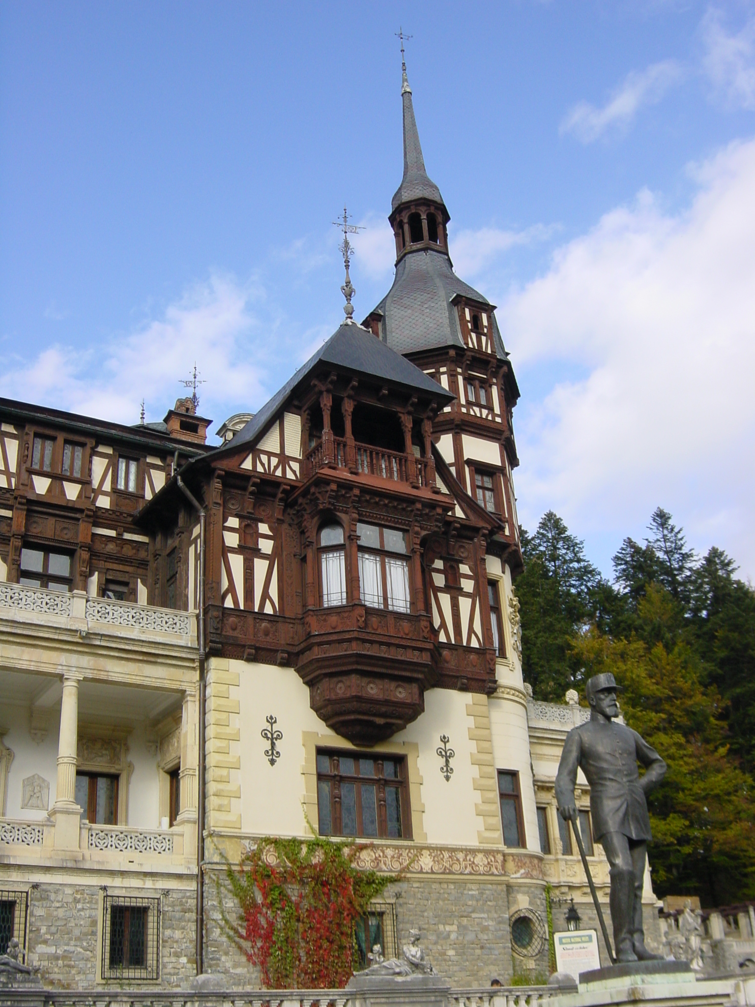 Picture Romania Sinaia 2003-10 43 - Tour Sinaia