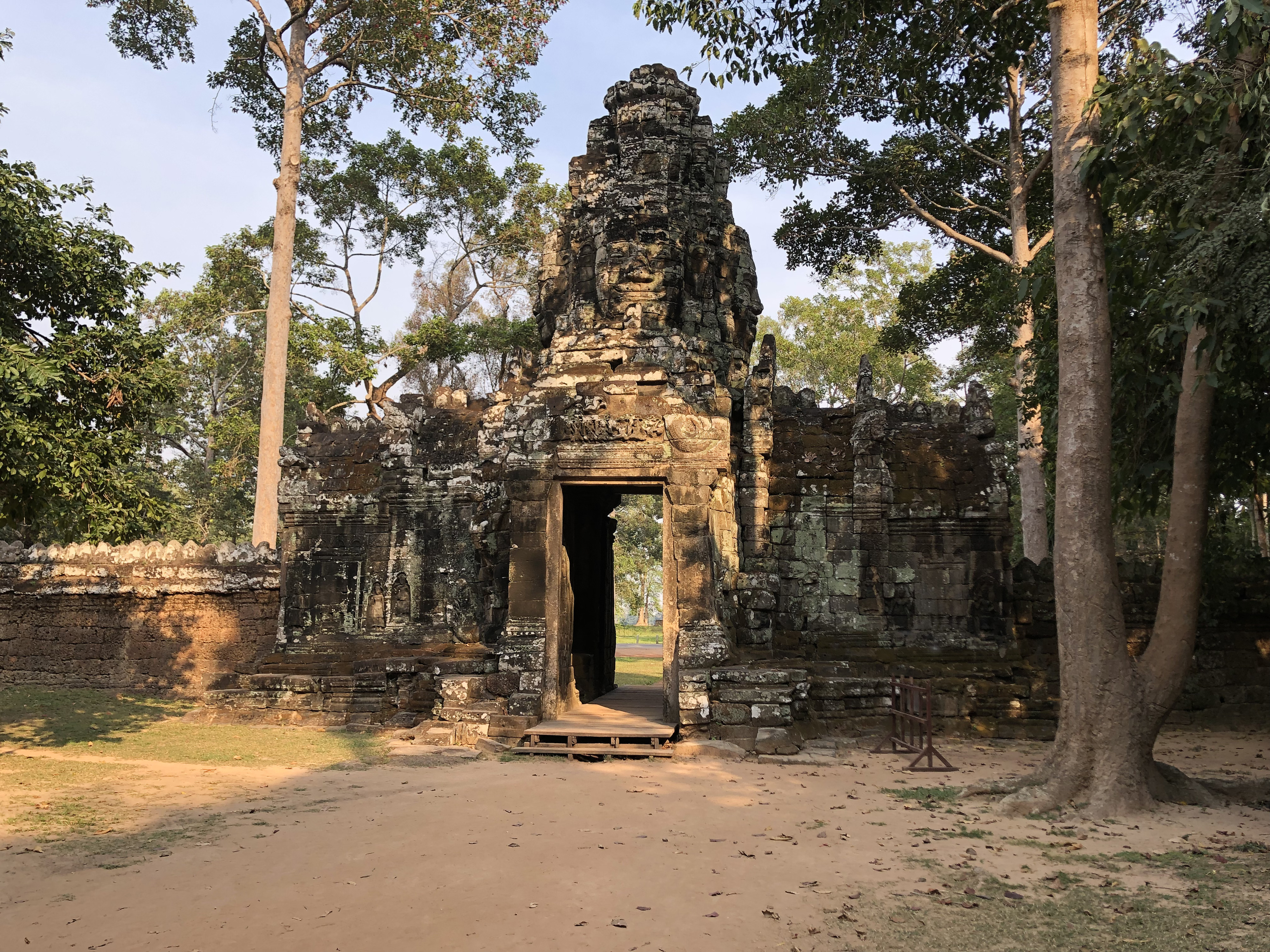 Picture Cambodia Siem Reap Banteay Kdei 2023-01 31 - Recreation Banteay Kdei