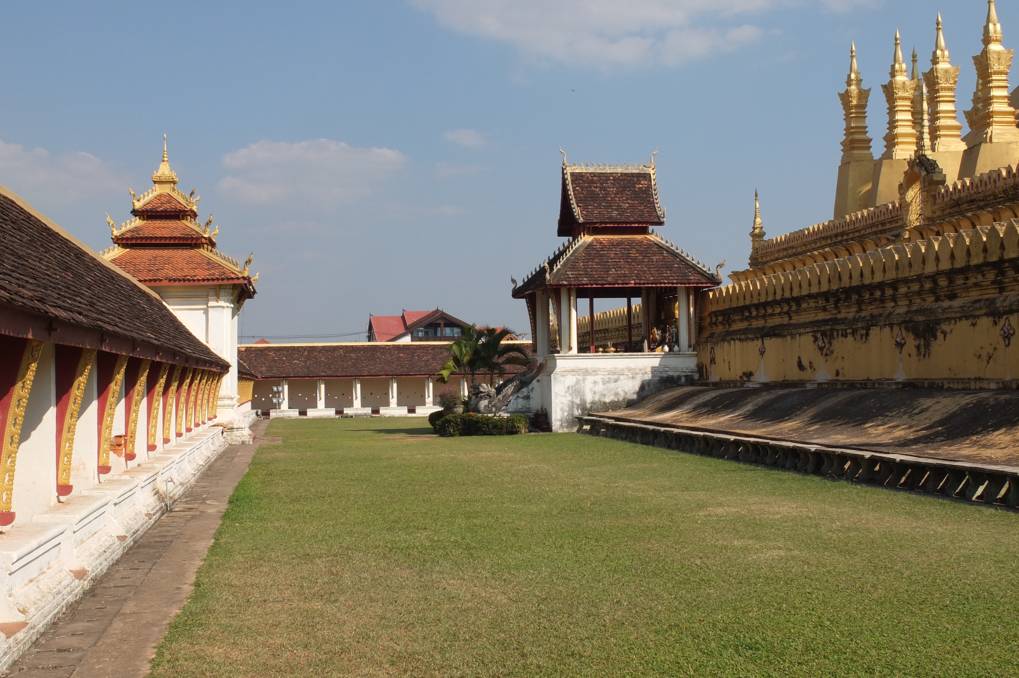 Picture Laos Vientiane 2012-12 316 - Center Vientiane