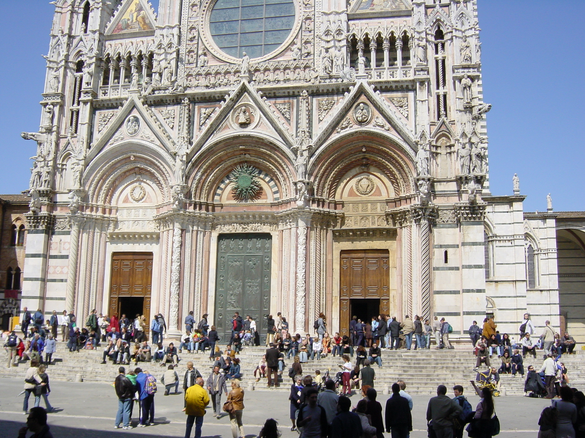 Picture Italy Siena 2002-04 18 - Discovery Siena