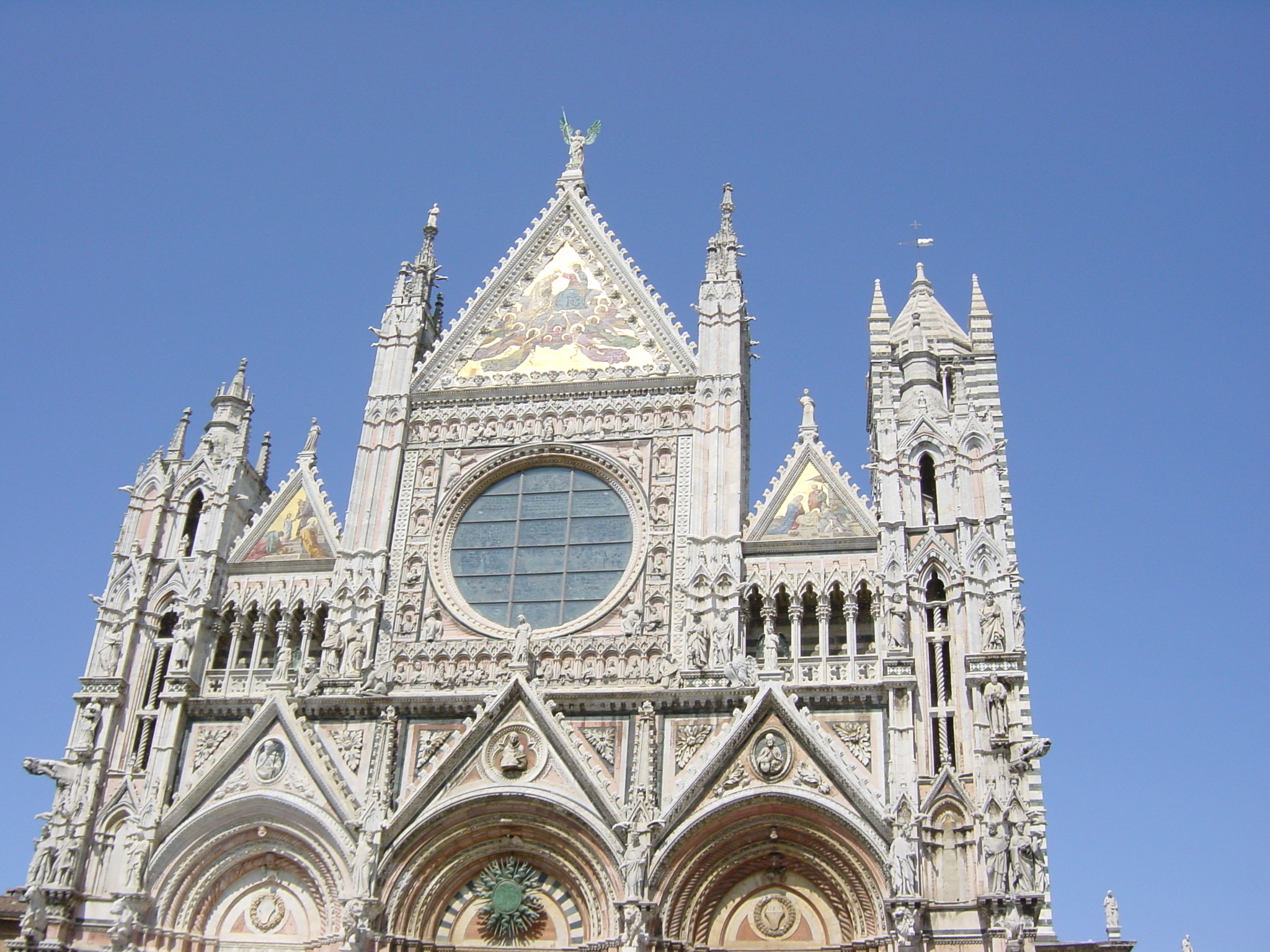 Picture Italy Siena 2002-04 17 - Center Siena