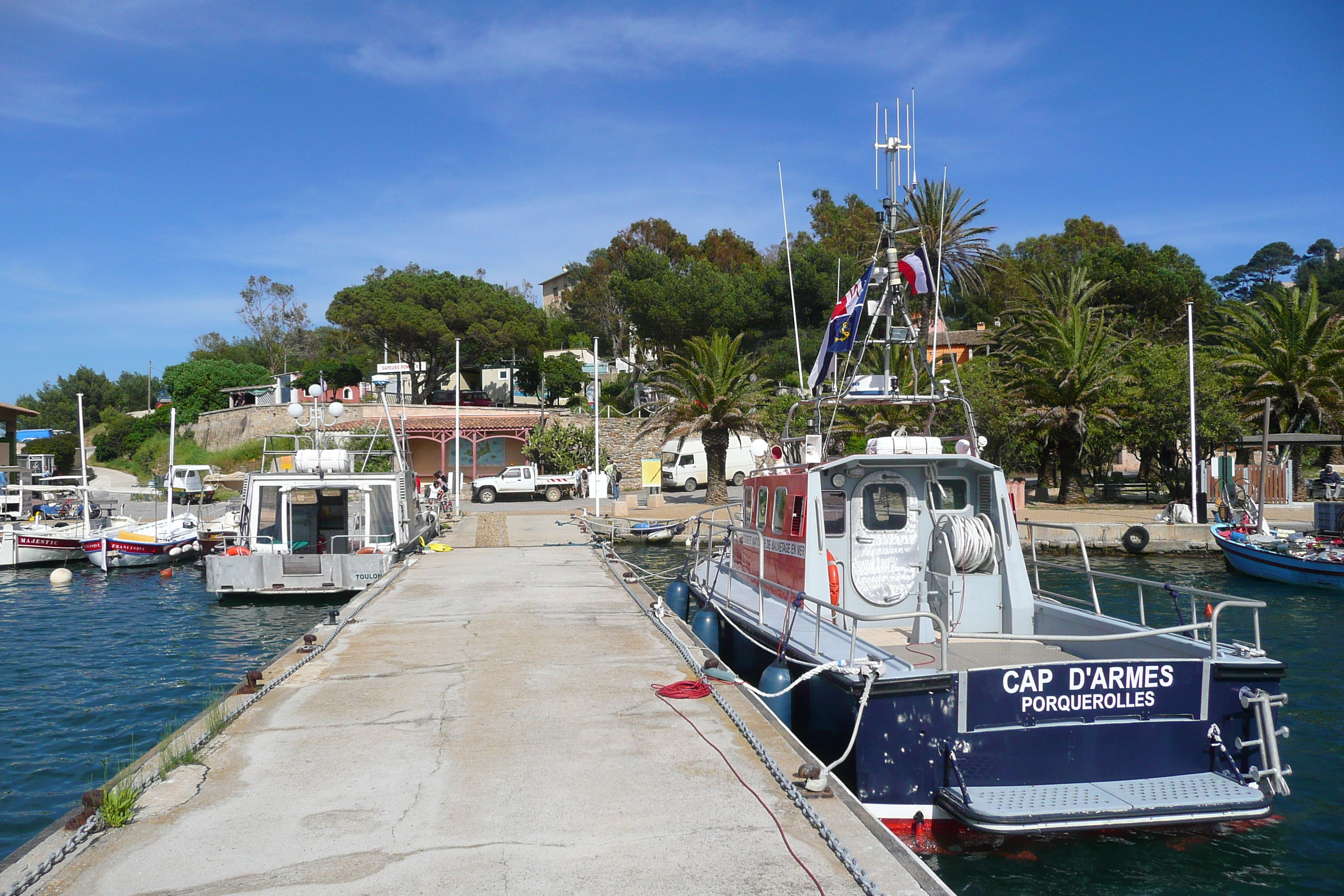 Picture France Porquerolles Island Porquerolles harbour 2008-05 69 - Tours Porquerolles harbour