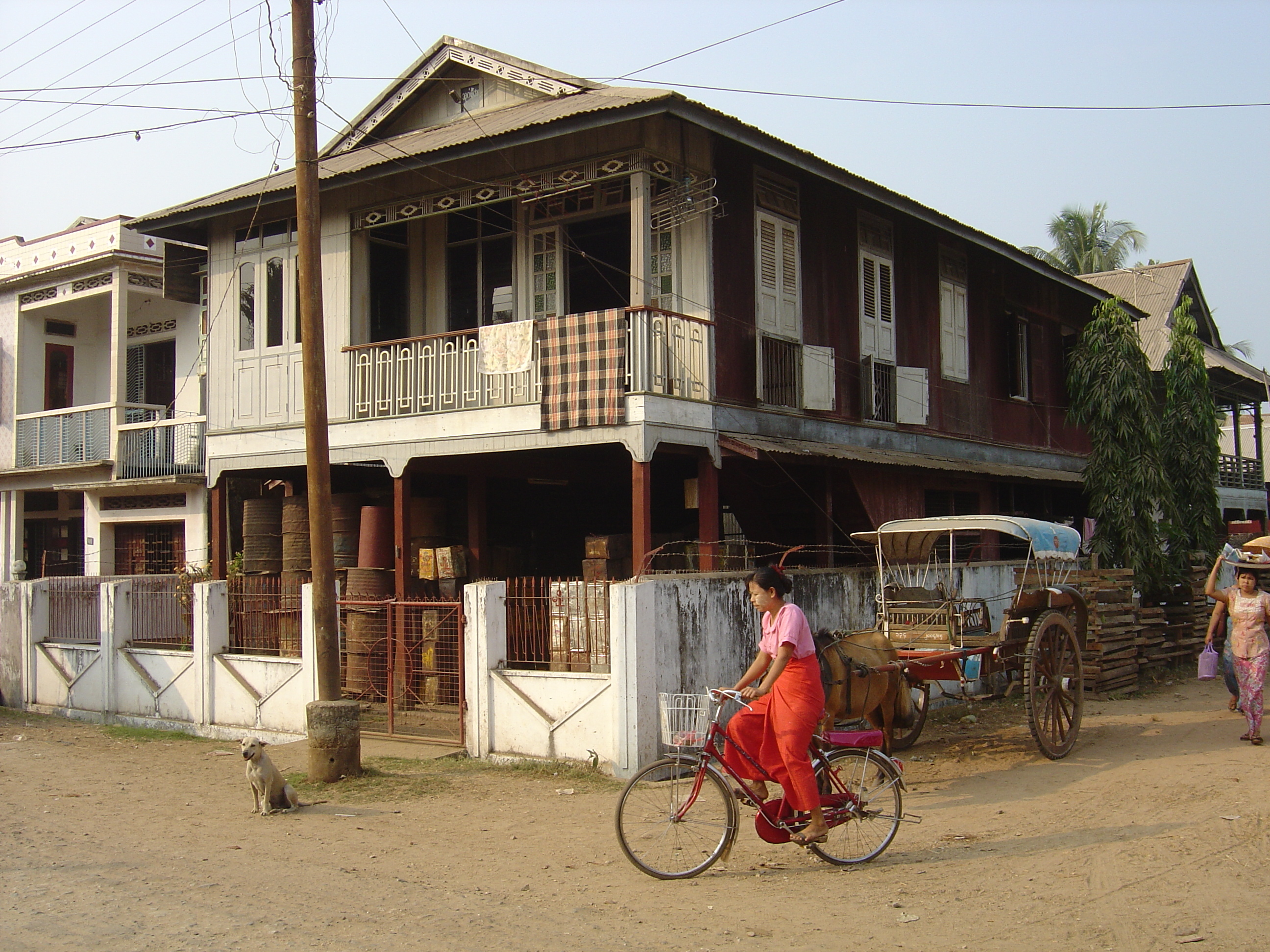 Picture Myanmar Dawei (TAVOY) 2005-01 49 - Tour Dawei (TAVOY)