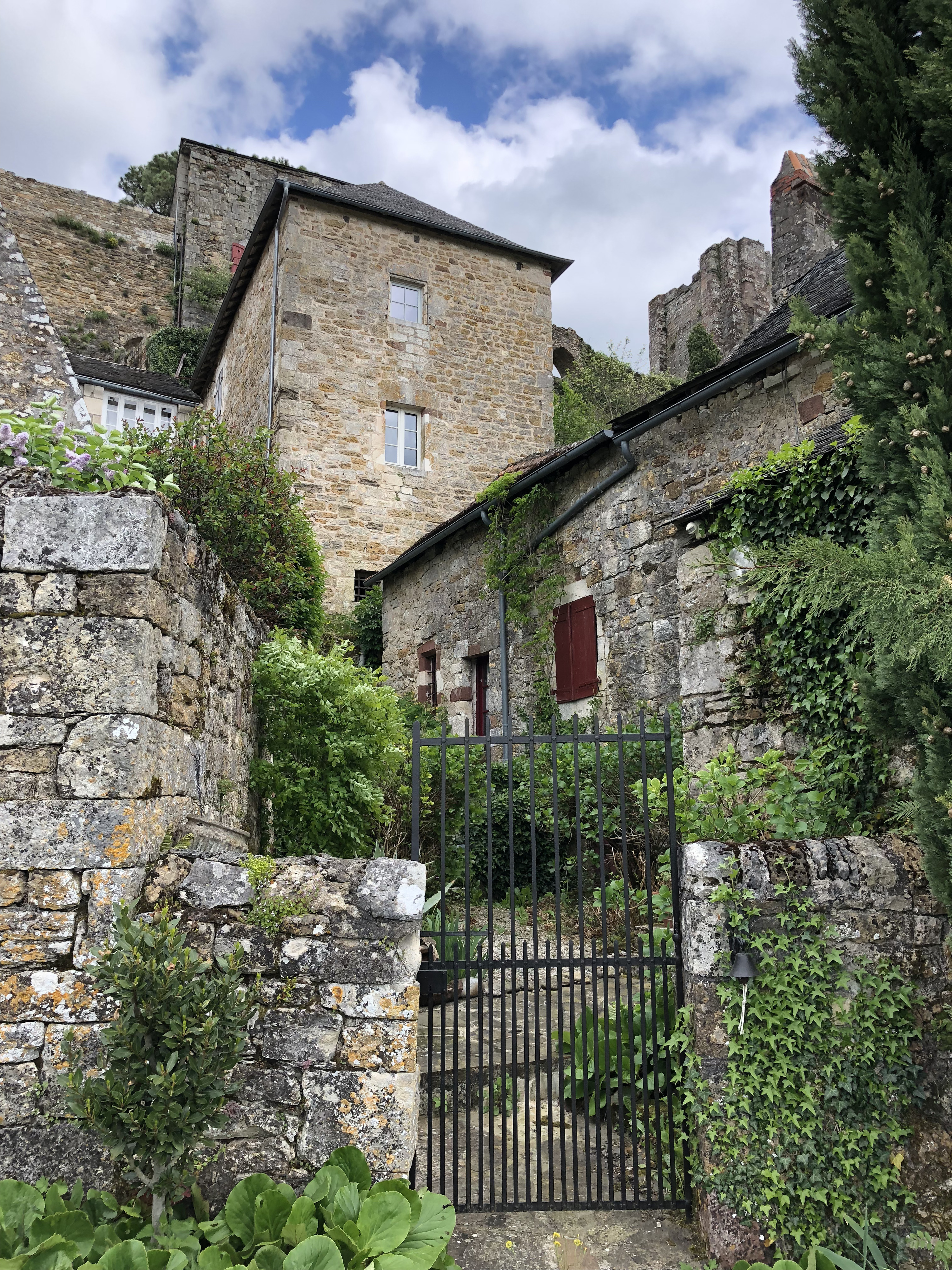 Picture France Turenne 2018-04 121 - History Turenne