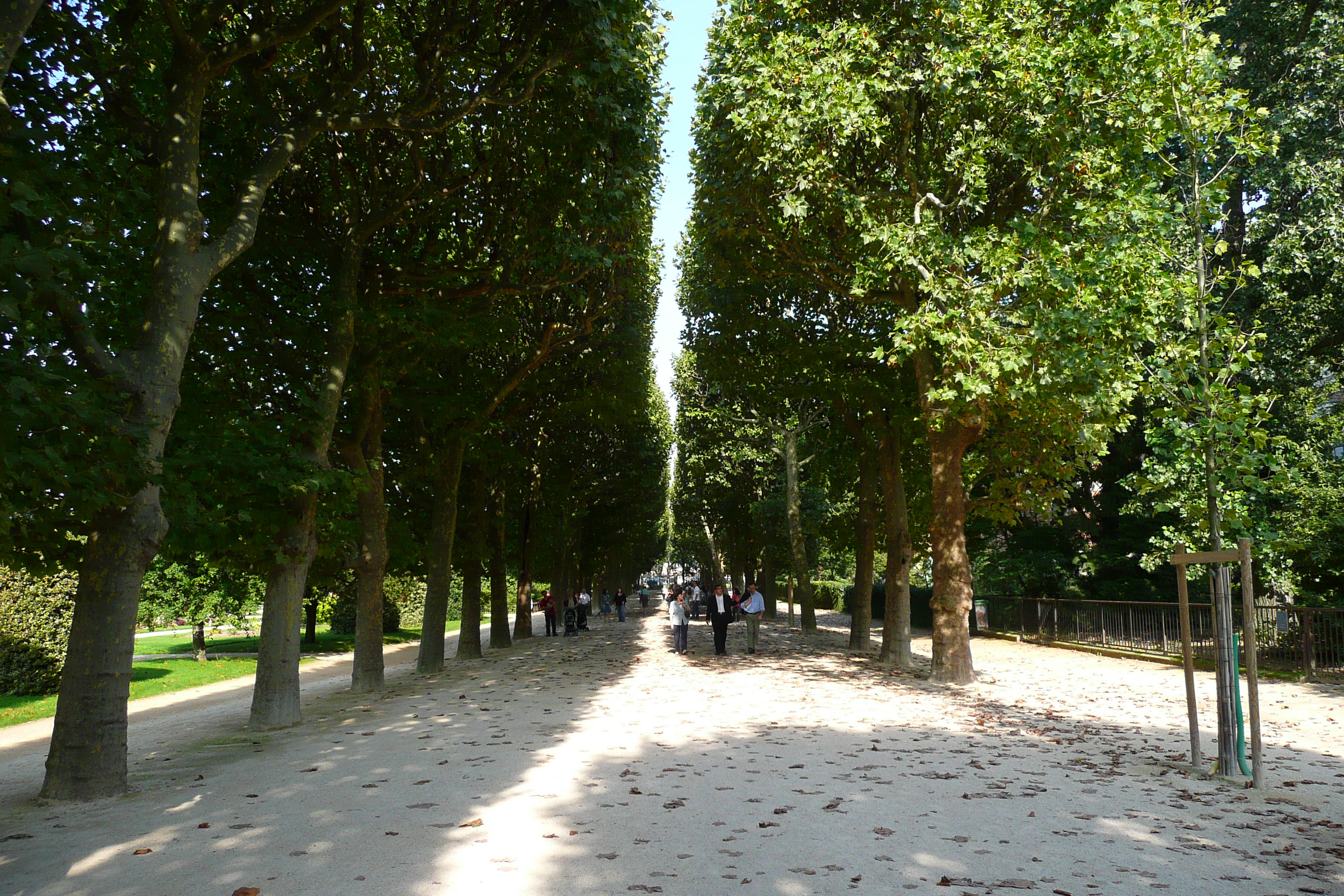 Picture France Paris Jardin des Plantes 2007-08 26 - Tour Jardin des Plantes