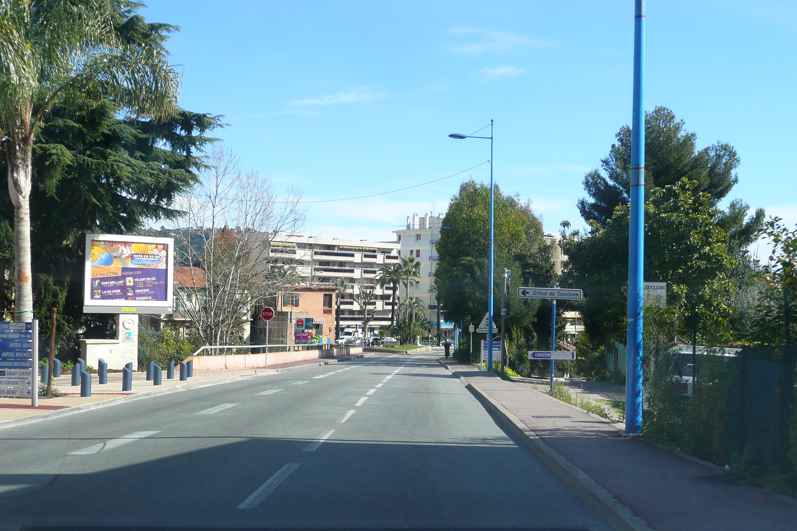 Picture France Cannes Boulevard du Campon 2008-03 1 - Tours Boulevard du Campon