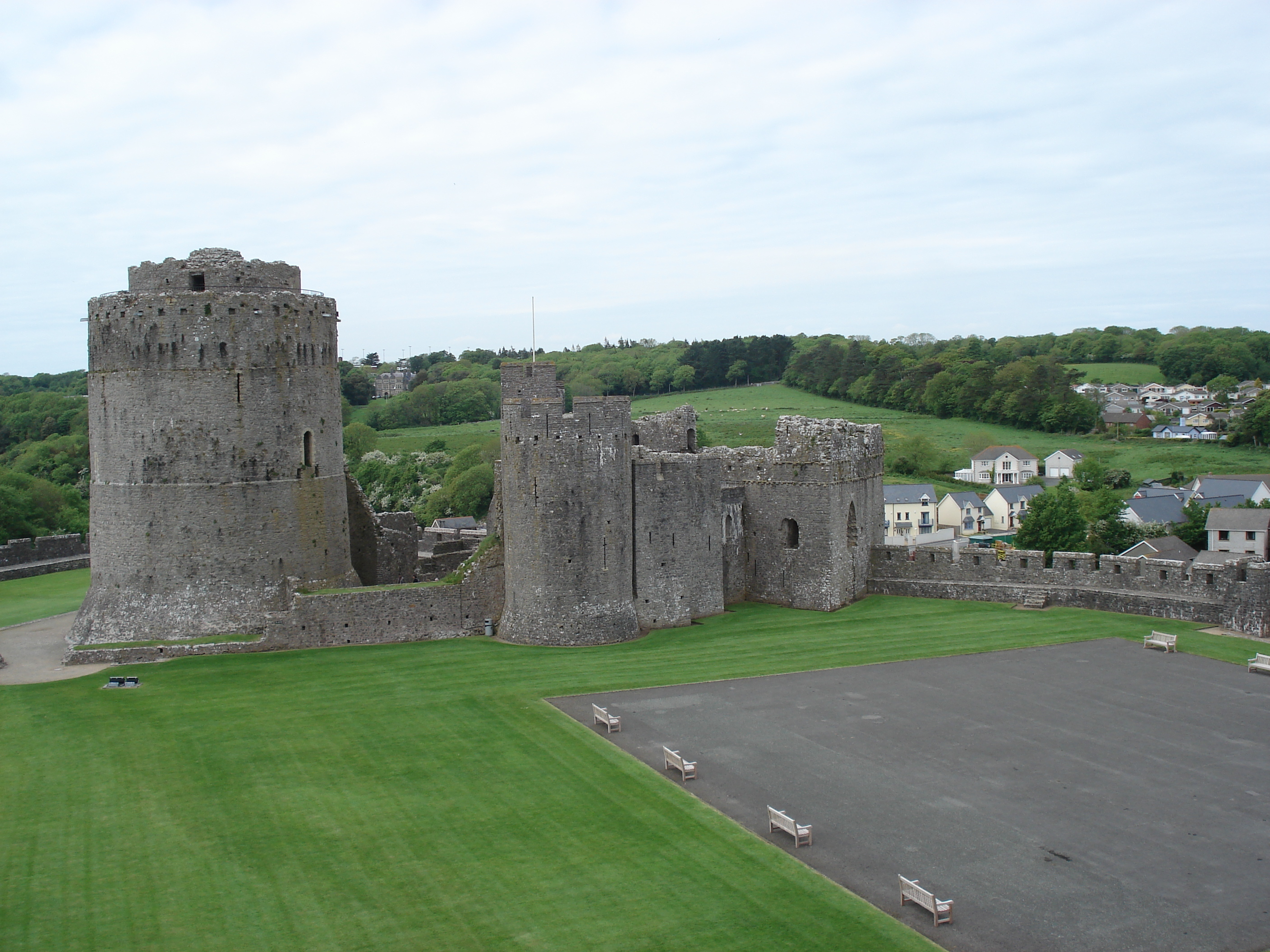 Picture United Kingdom Pembrokeshire Pembroke Castle 2006-05 28 - Tours Castle