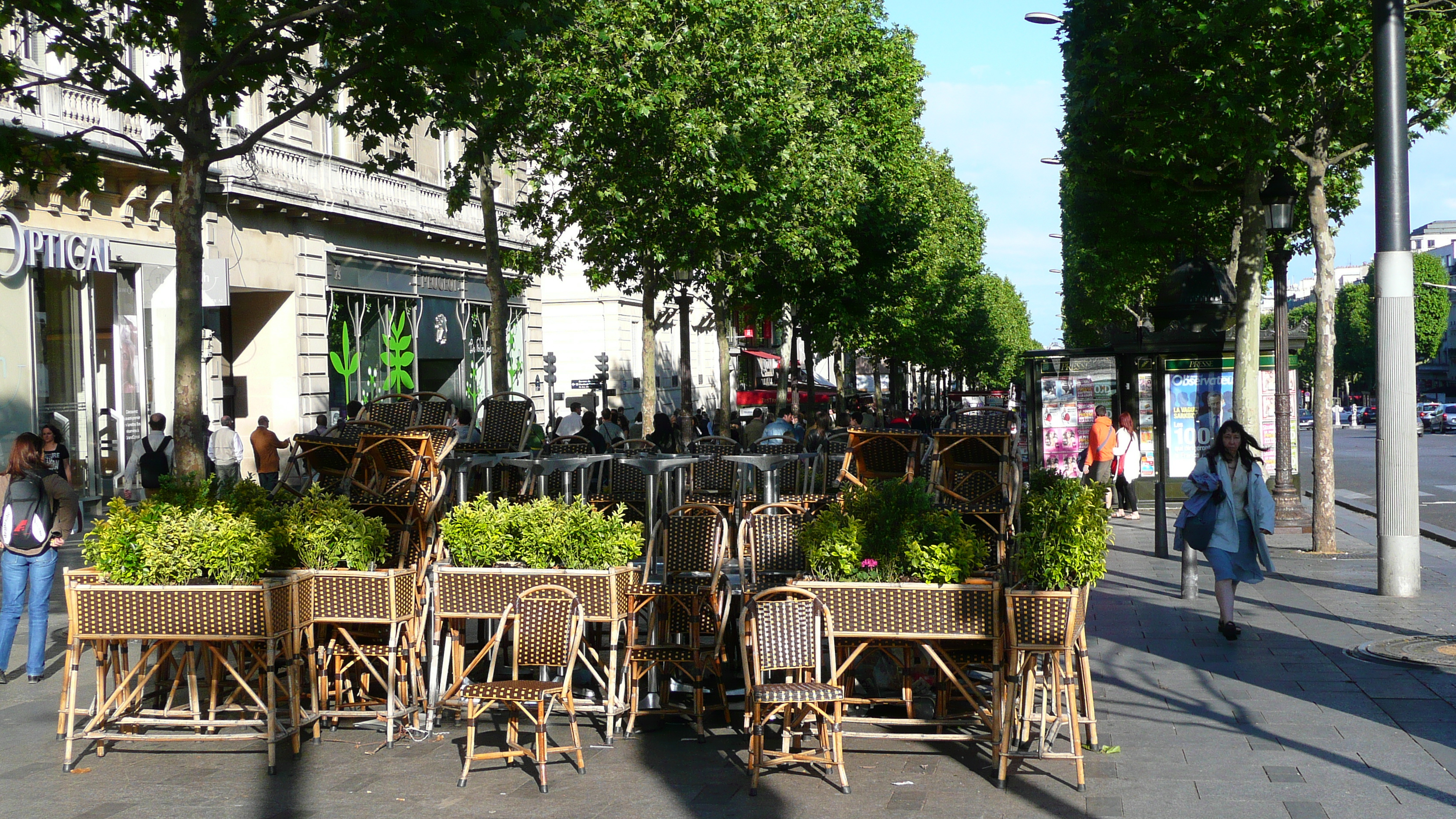 Picture France Paris Champs Elysees 2007-04 39 - Journey Champs Elysees