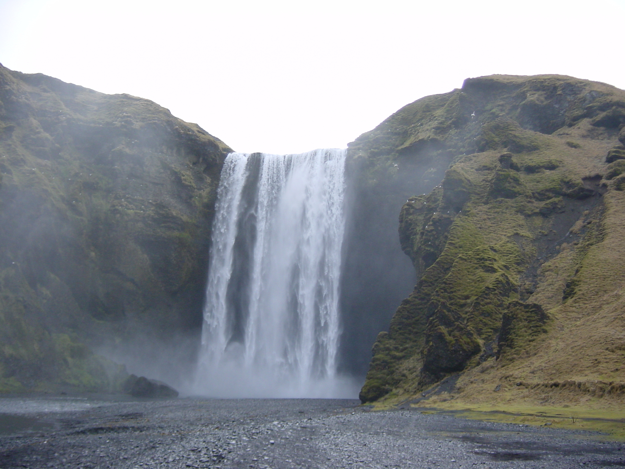 Picture Iceland Skogafoss 2003-03 14 - Around Skogafoss