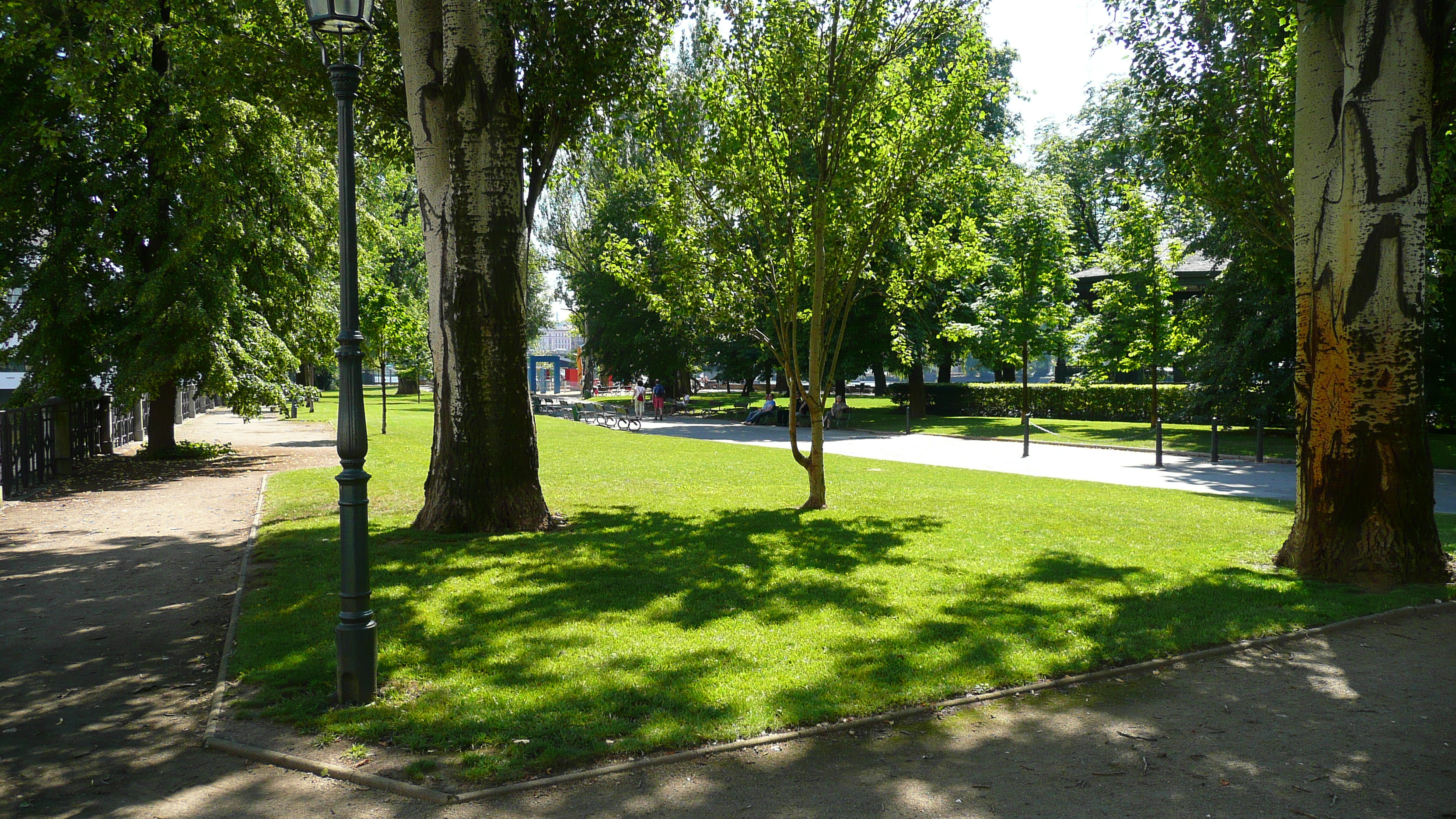 Picture Czech Republic Prague Zofin Garden 2007-07 31 - Tours Zofin Garden