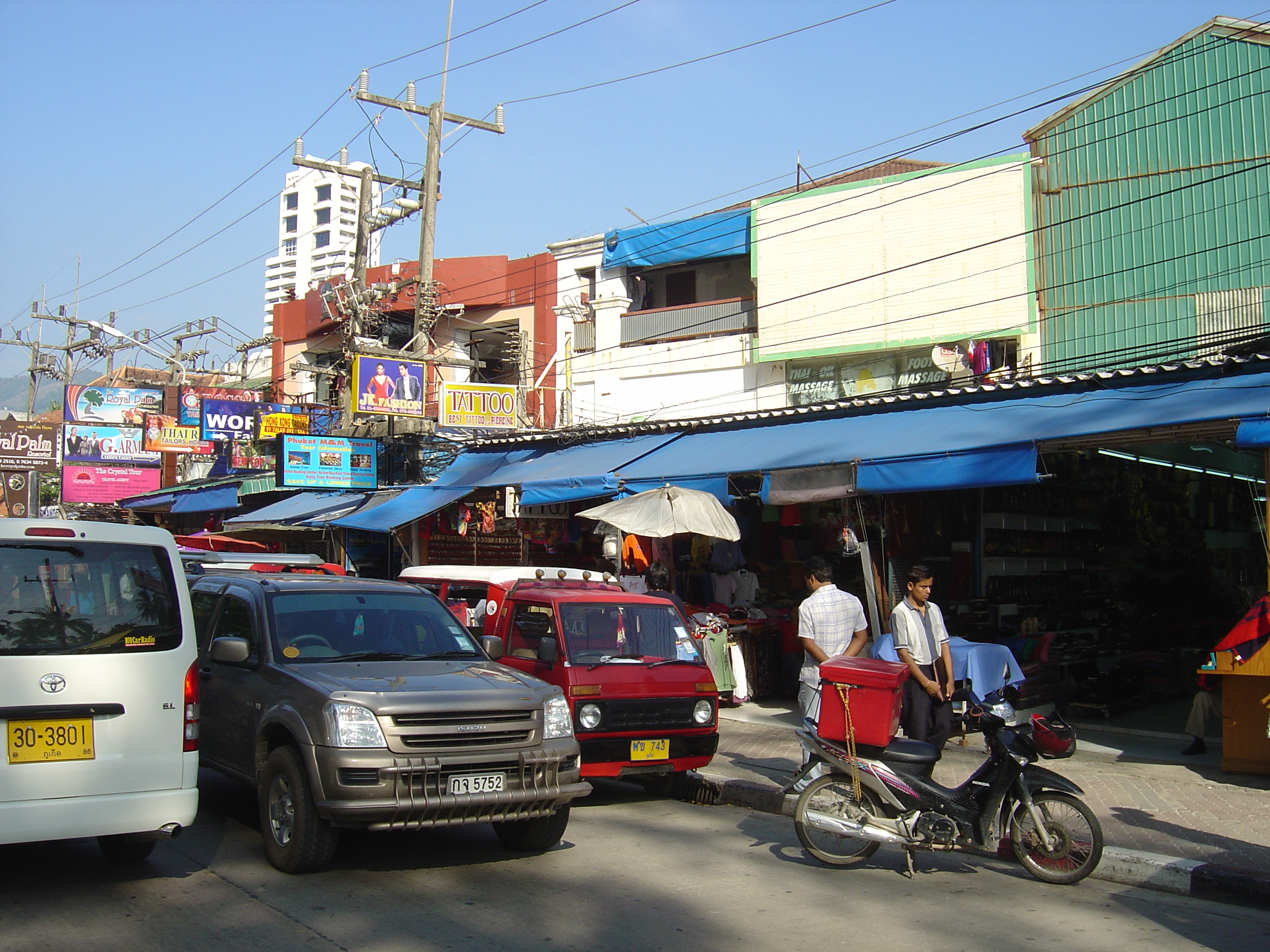 Picture Thailand Phuket Patong Beach Road 2005-12 6 - Discovery Beach Road