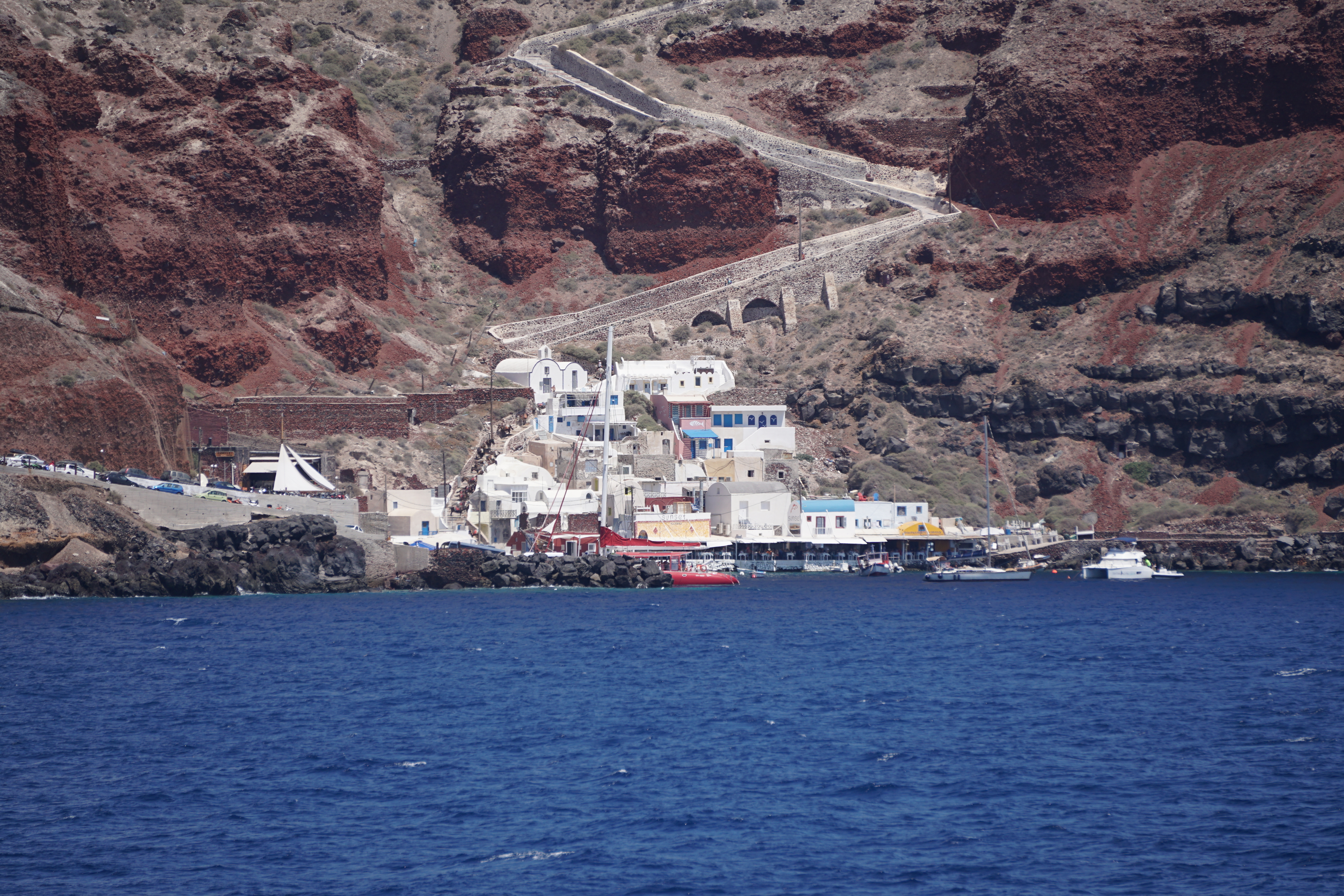 Picture Greece Santorini Santorini caldera 2016-07 10 - Center Santorini caldera