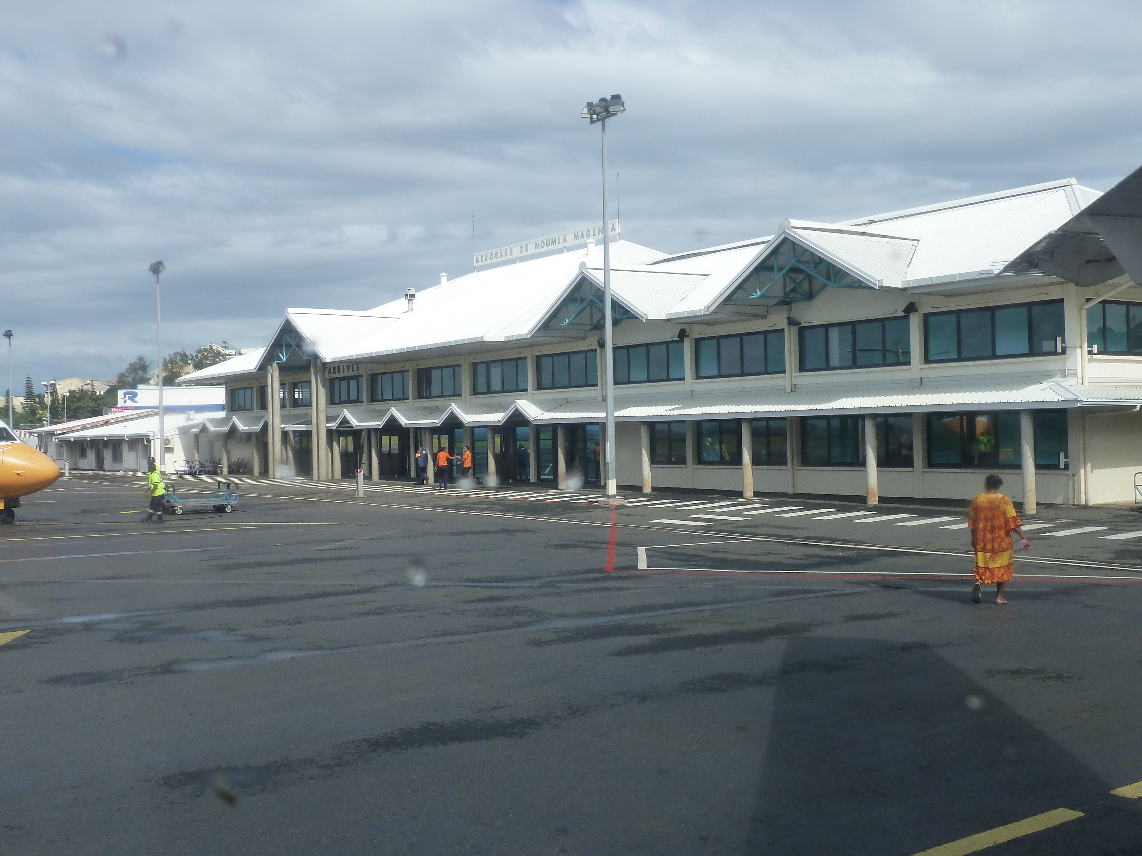 Picture New Caledonia Magenta Airport 2010-05 3 - Tour Magenta Airport