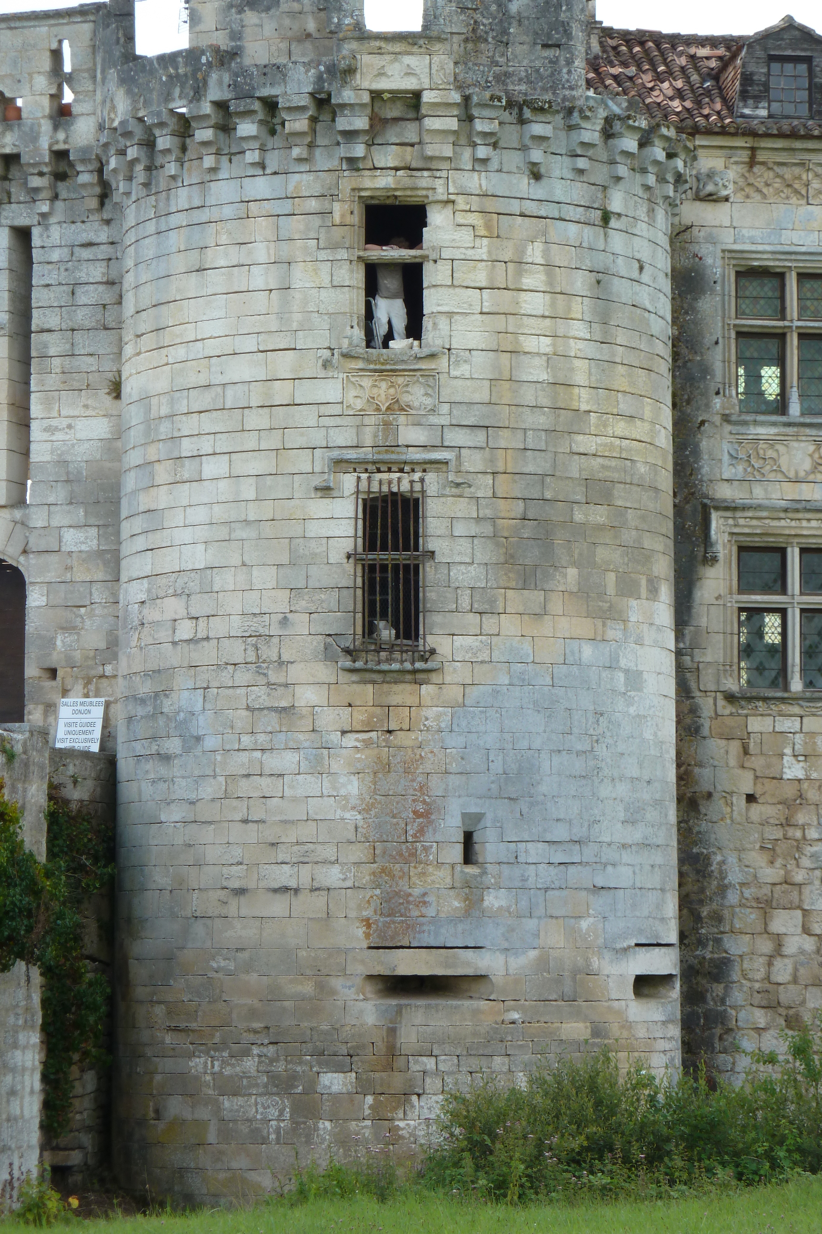 Picture France Mareuil castle 2010-08 1 - Recreation Mareuil castle