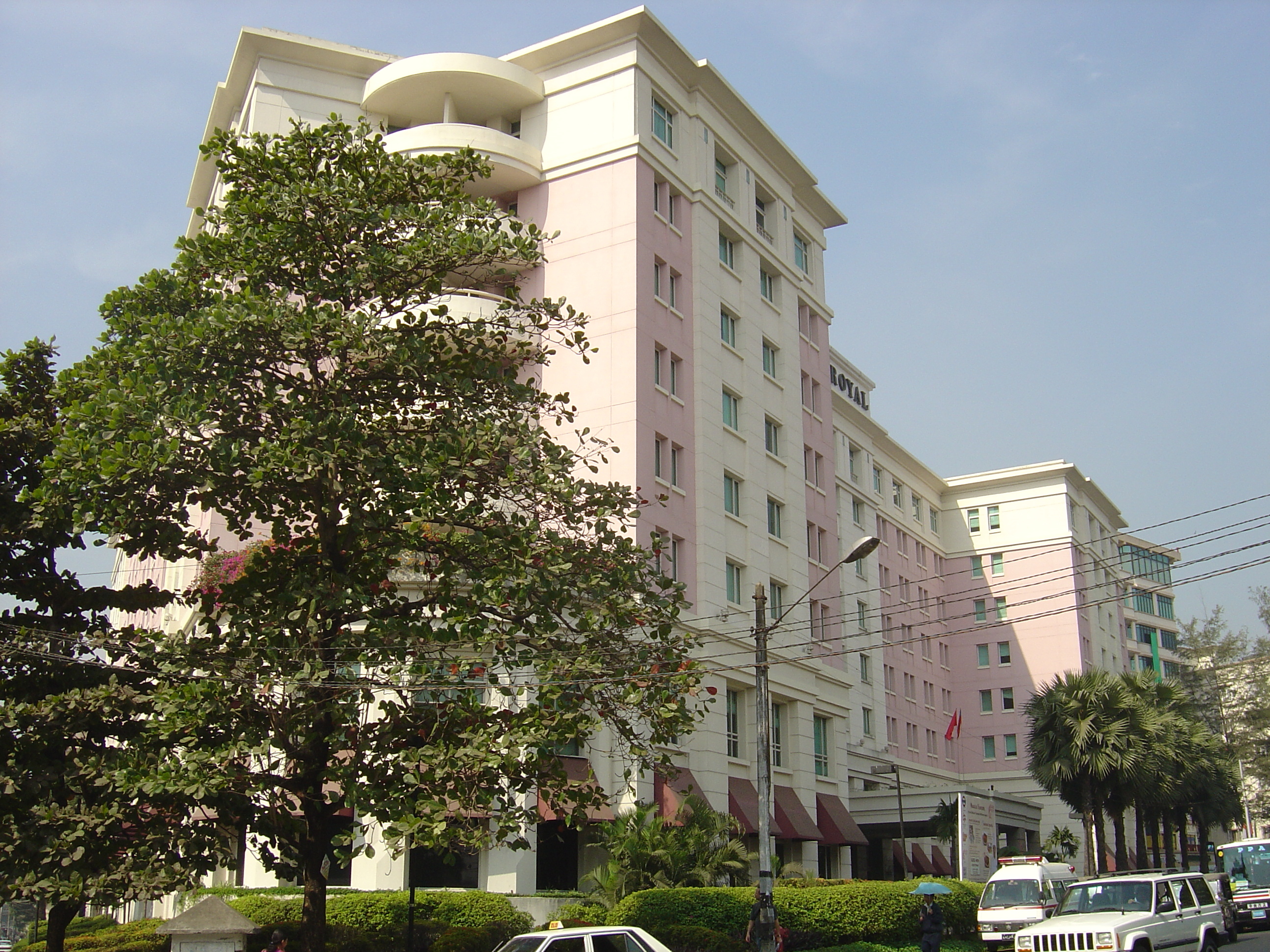 Picture Myanmar Yangon Park Royal Hotel 2005-01 6 - Recreation Park Royal Hotel