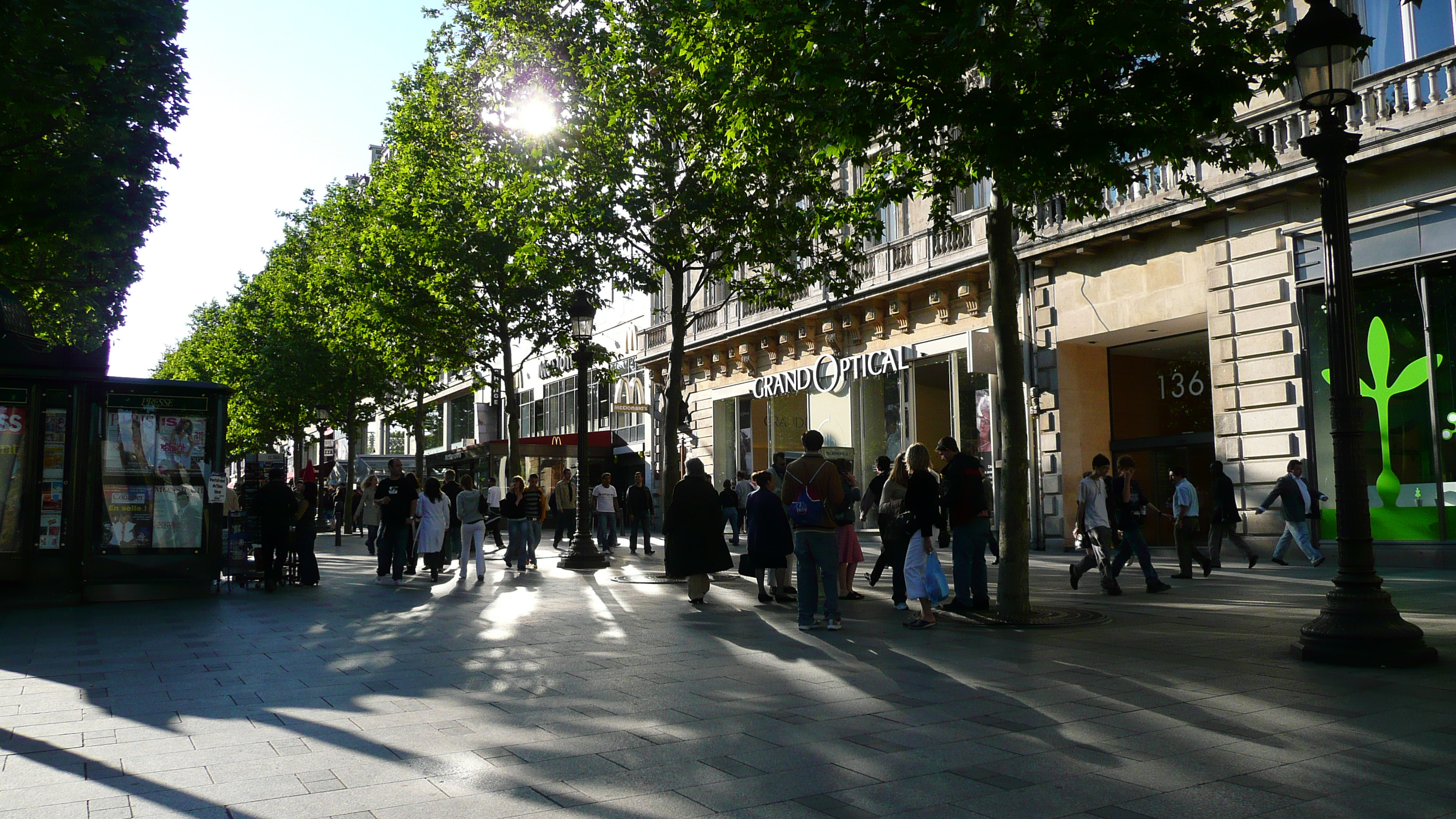 Picture France Paris Champs Elysees 2007-04 149 - Recreation Champs Elysees