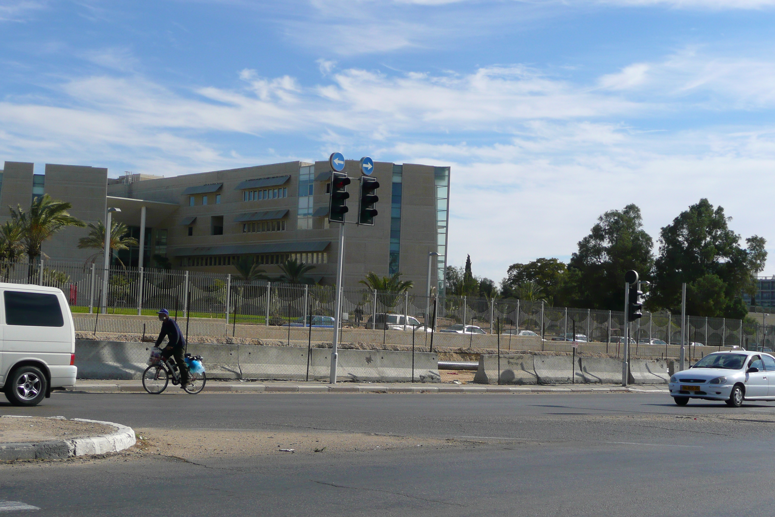 Picture Israel Beer Sheva 2007-12 6 - History Beer Sheva