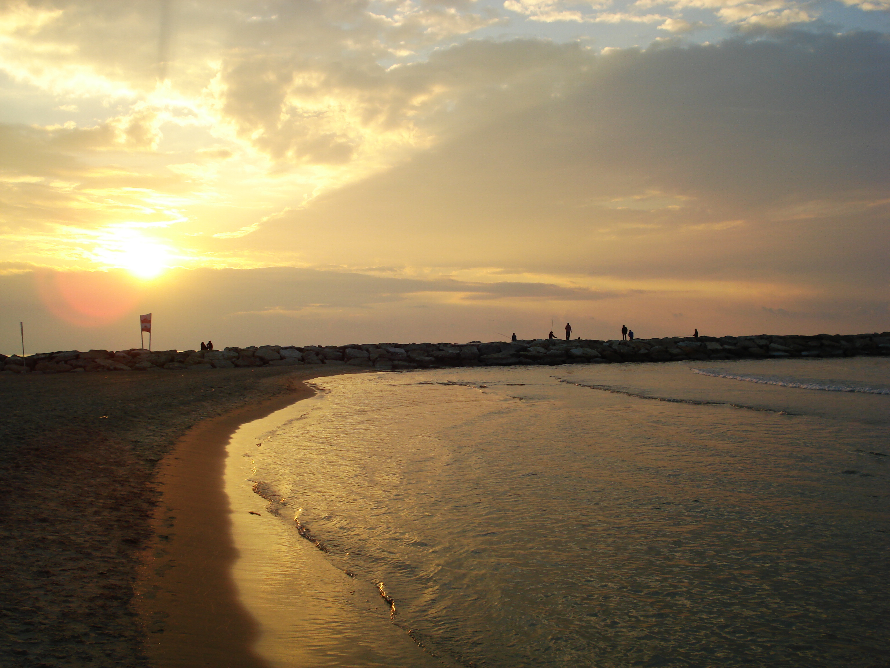 Picture Israel Tel Aviv Tel Aviv Sea Shore 2006-12 230 - Tour Tel Aviv Sea Shore